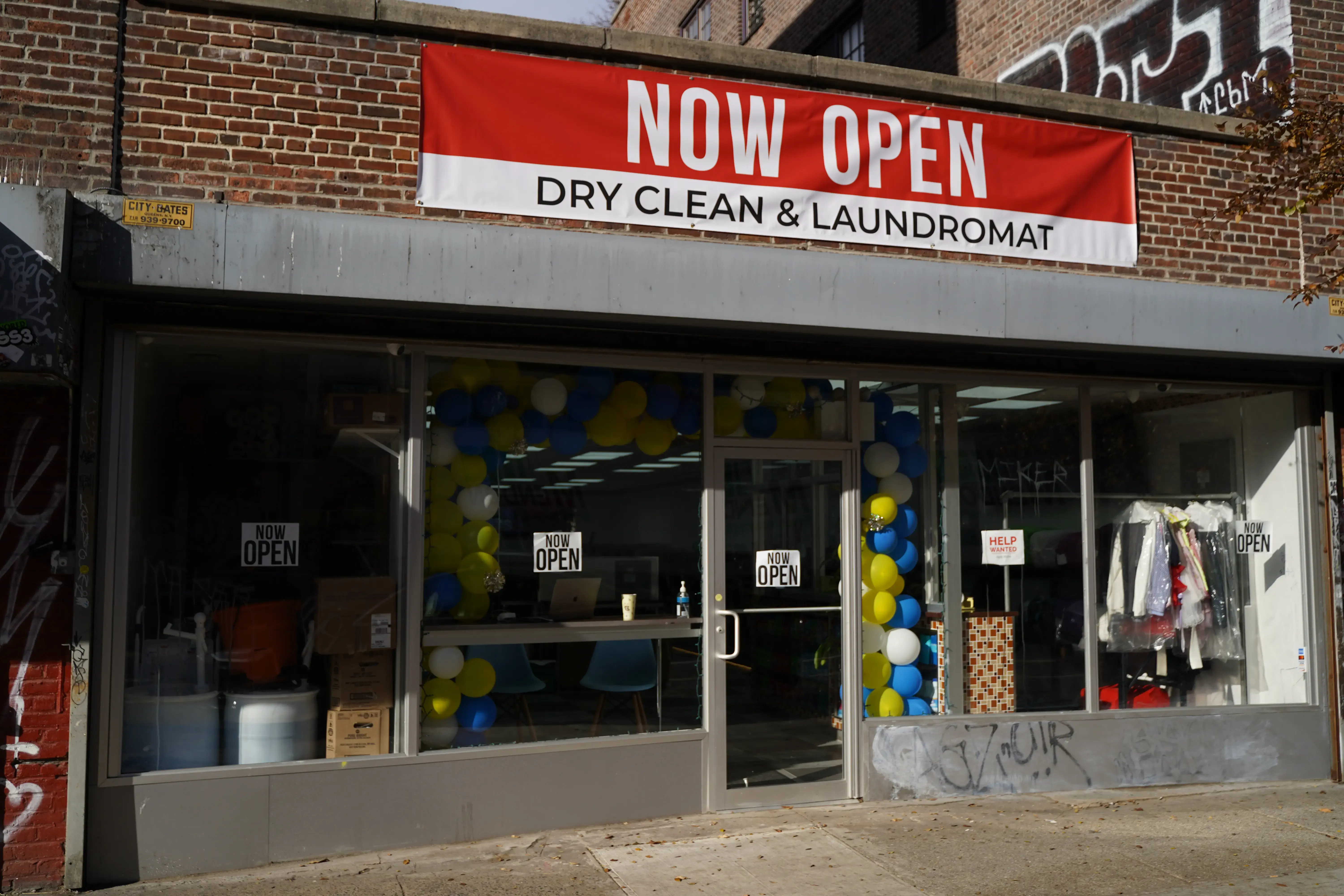 31-A Laundromat thumbnail 9