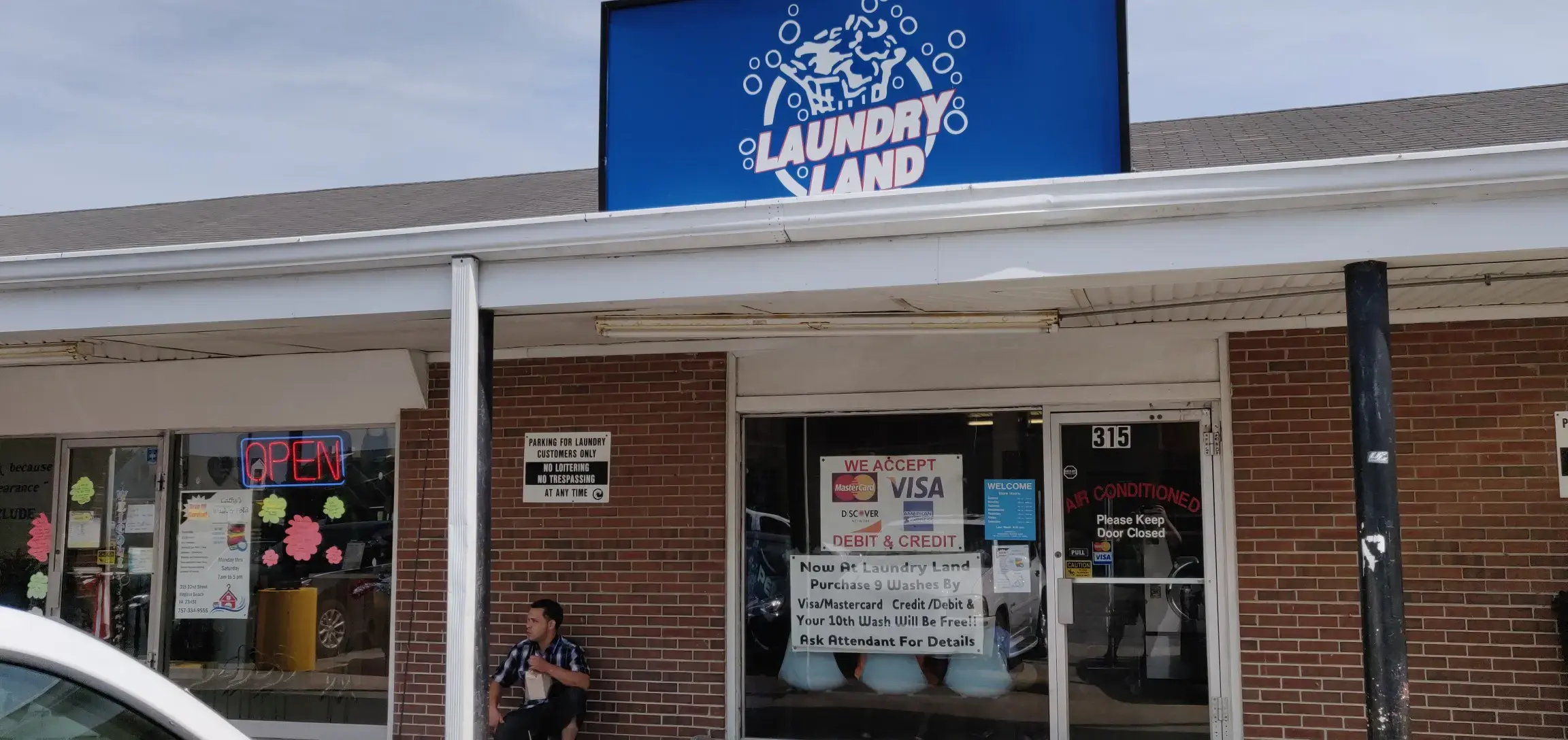 32nd Street Laundry Land Laundromat thumbnail 2