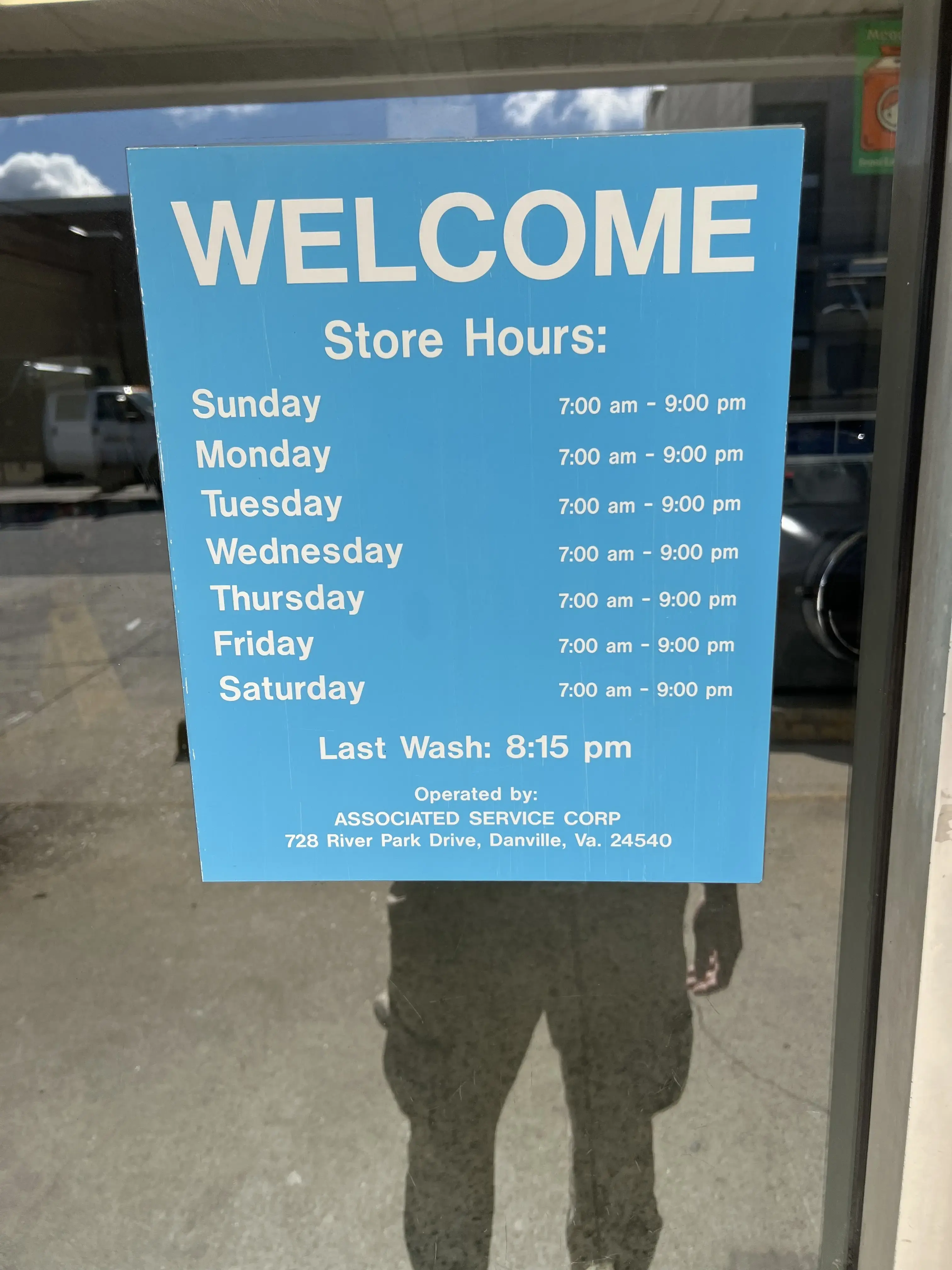 32nd Street Laundry Land Laundromat thumbnail 11