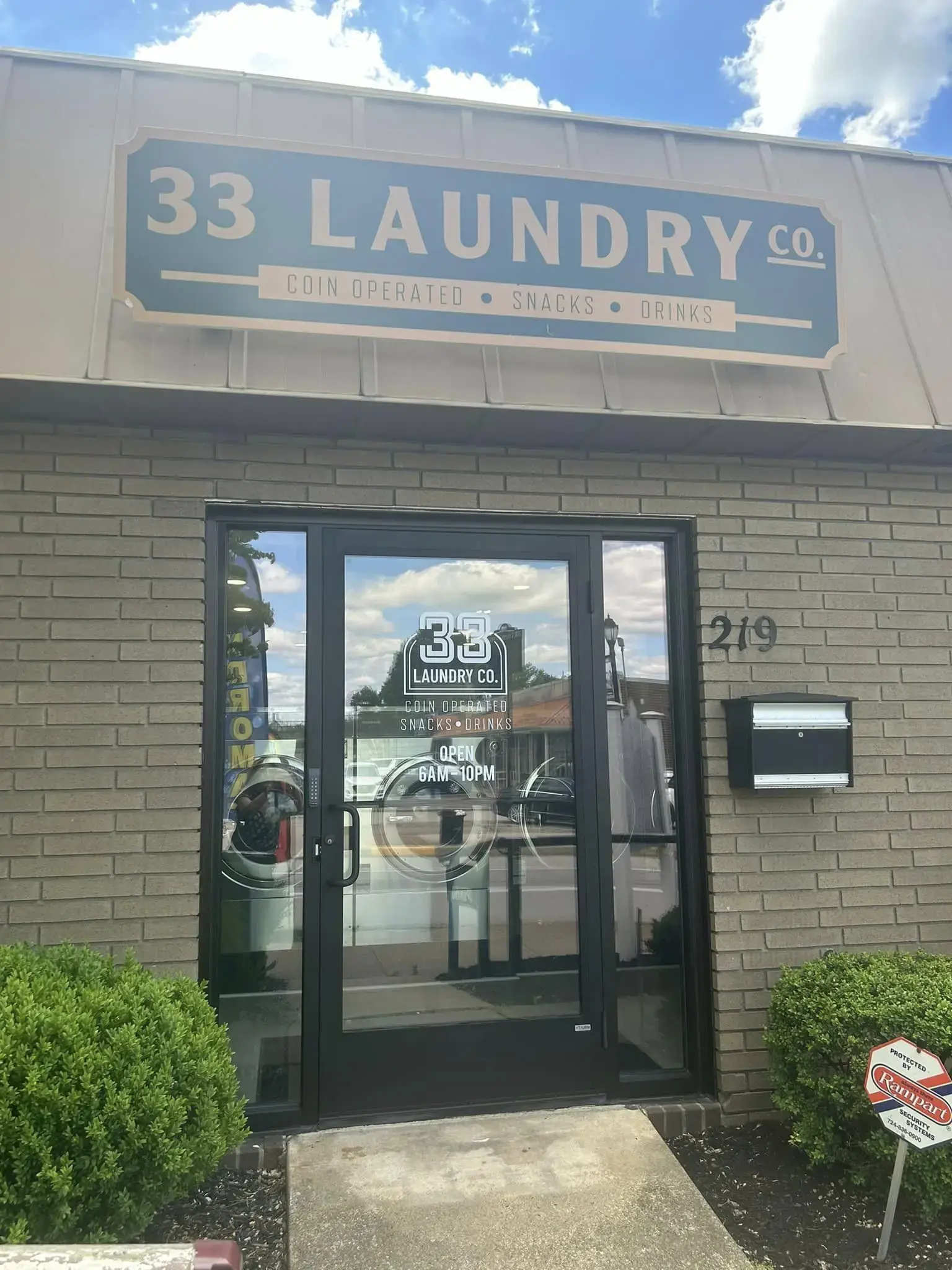 33 Laundry Co location
