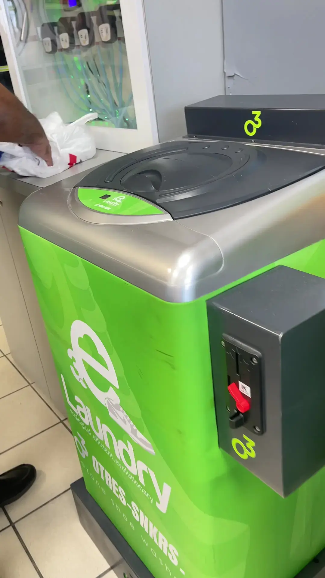 3E Laundry thumbnail 10