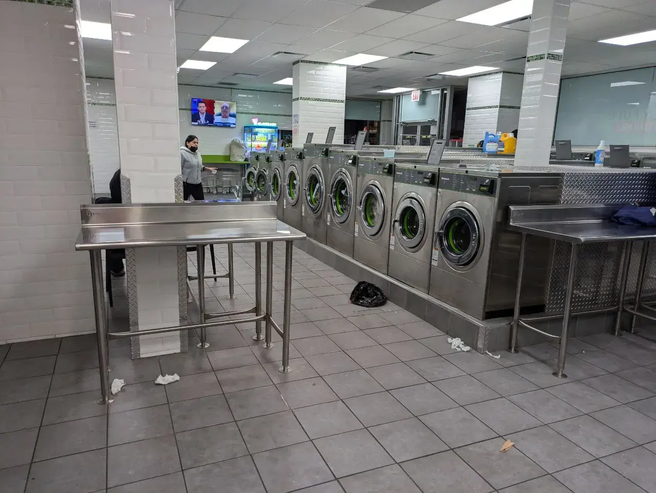 4 Seasons Fresh Laundromat thumbnail 14