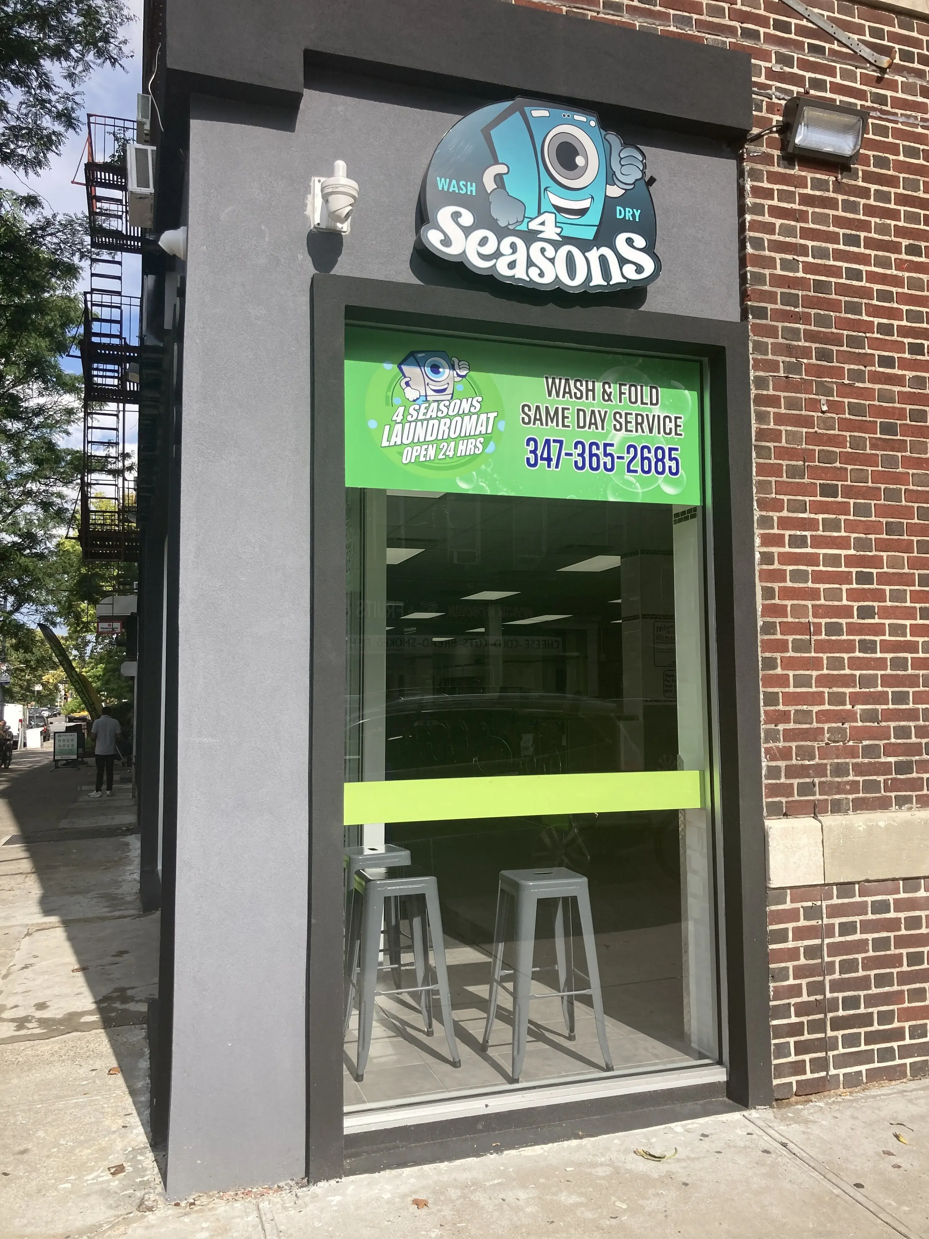 4 Seasons Fresh Laundromat - Image 6