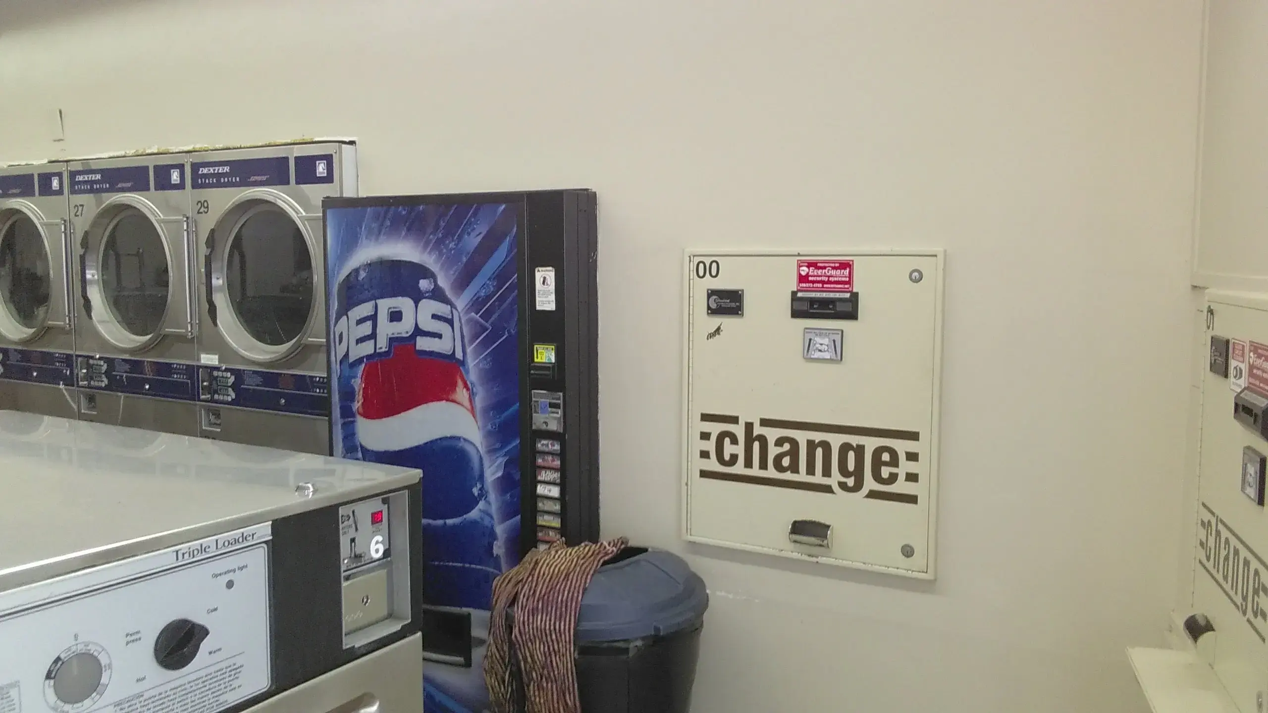 49er Coin Laundry thumbnail 5