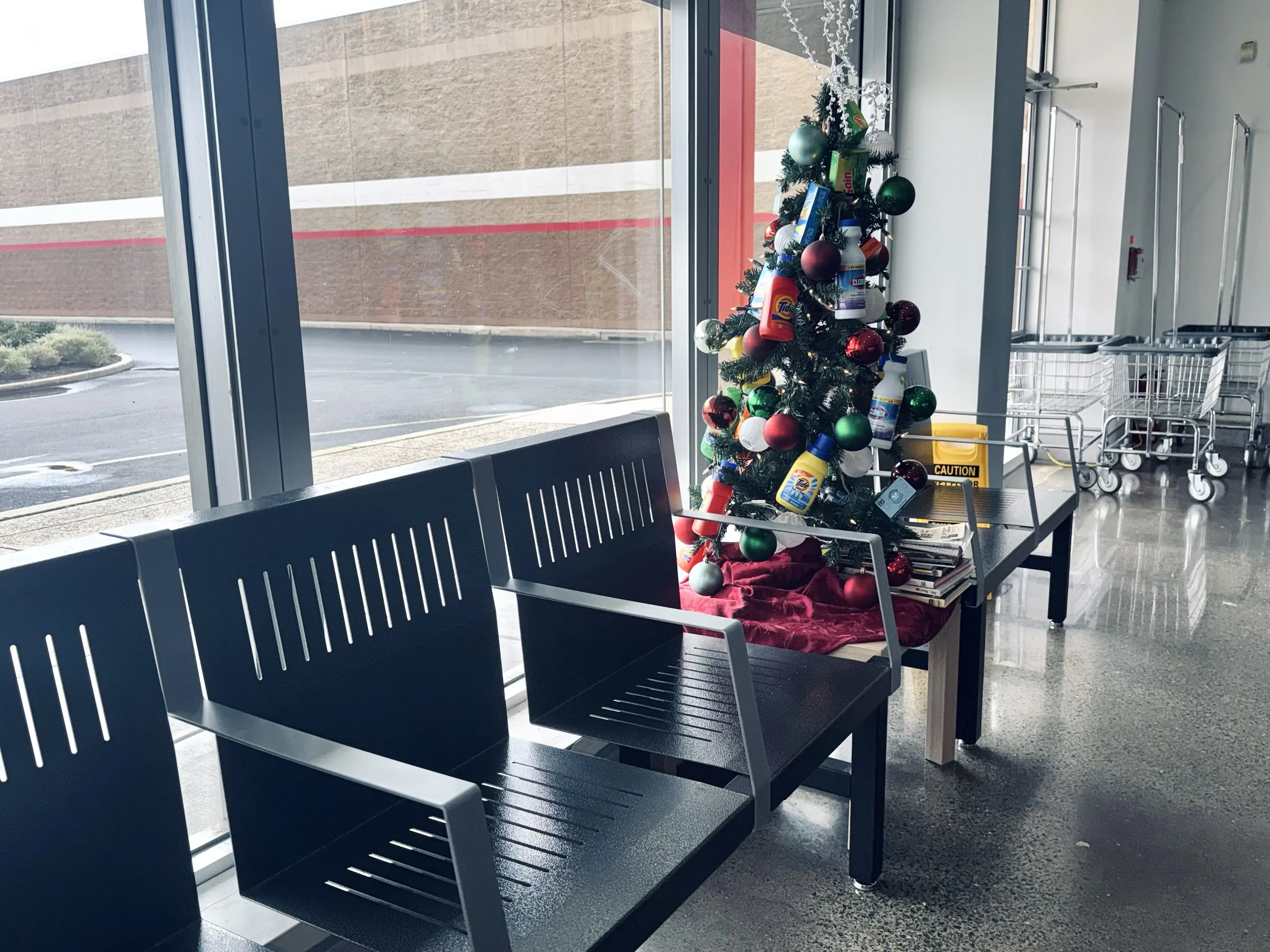 4J Laundromat - Image 10