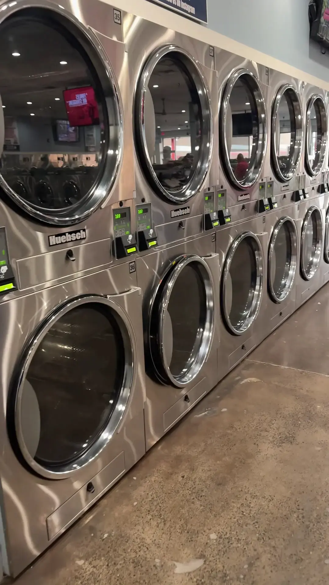 4J Laundromat thumbnail 14