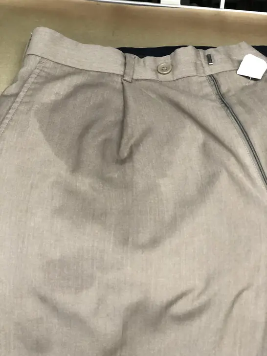 4th Avenue Cleaners thumbnail 7