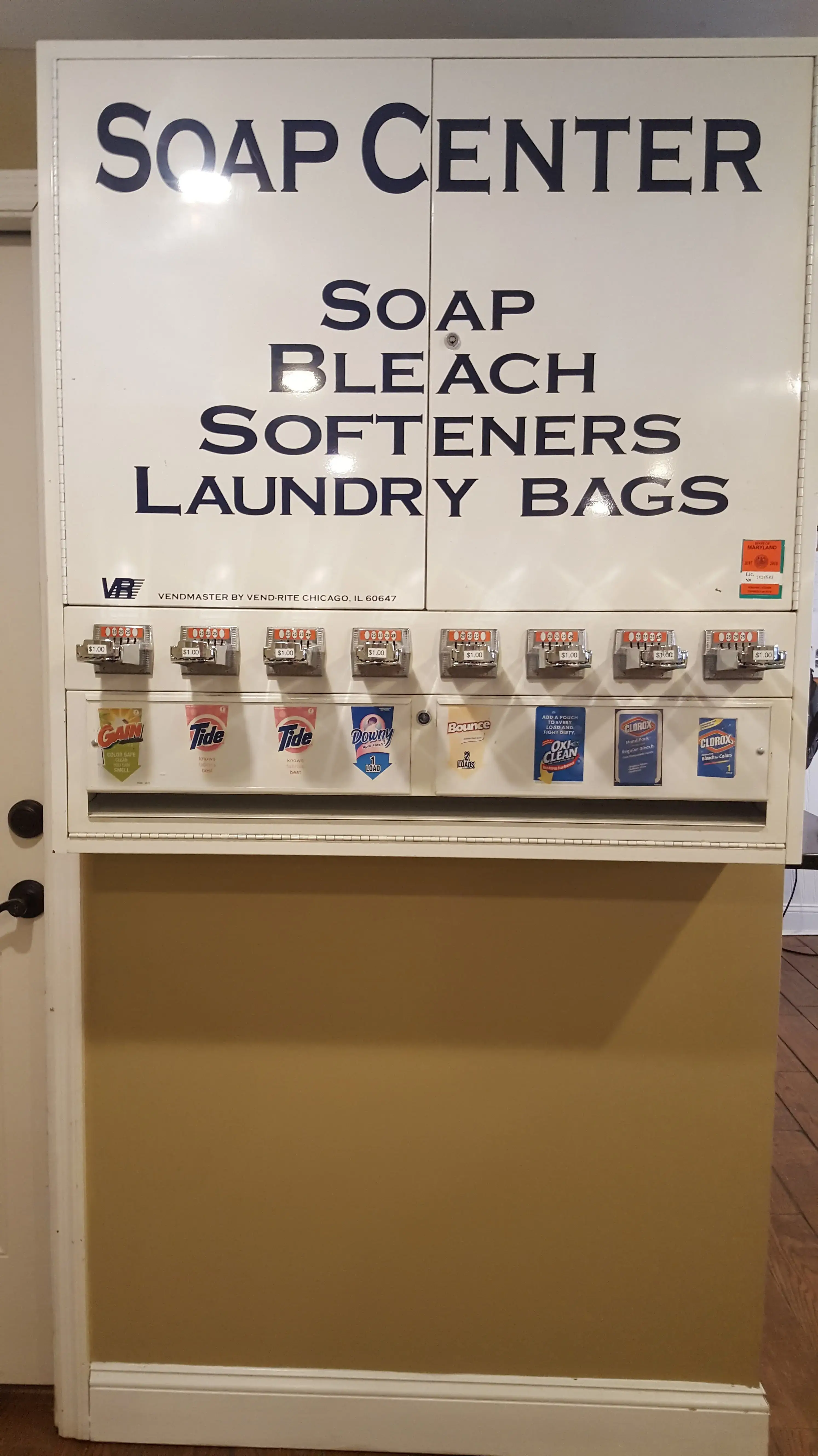 4th Street Laundromat thumbnail 17