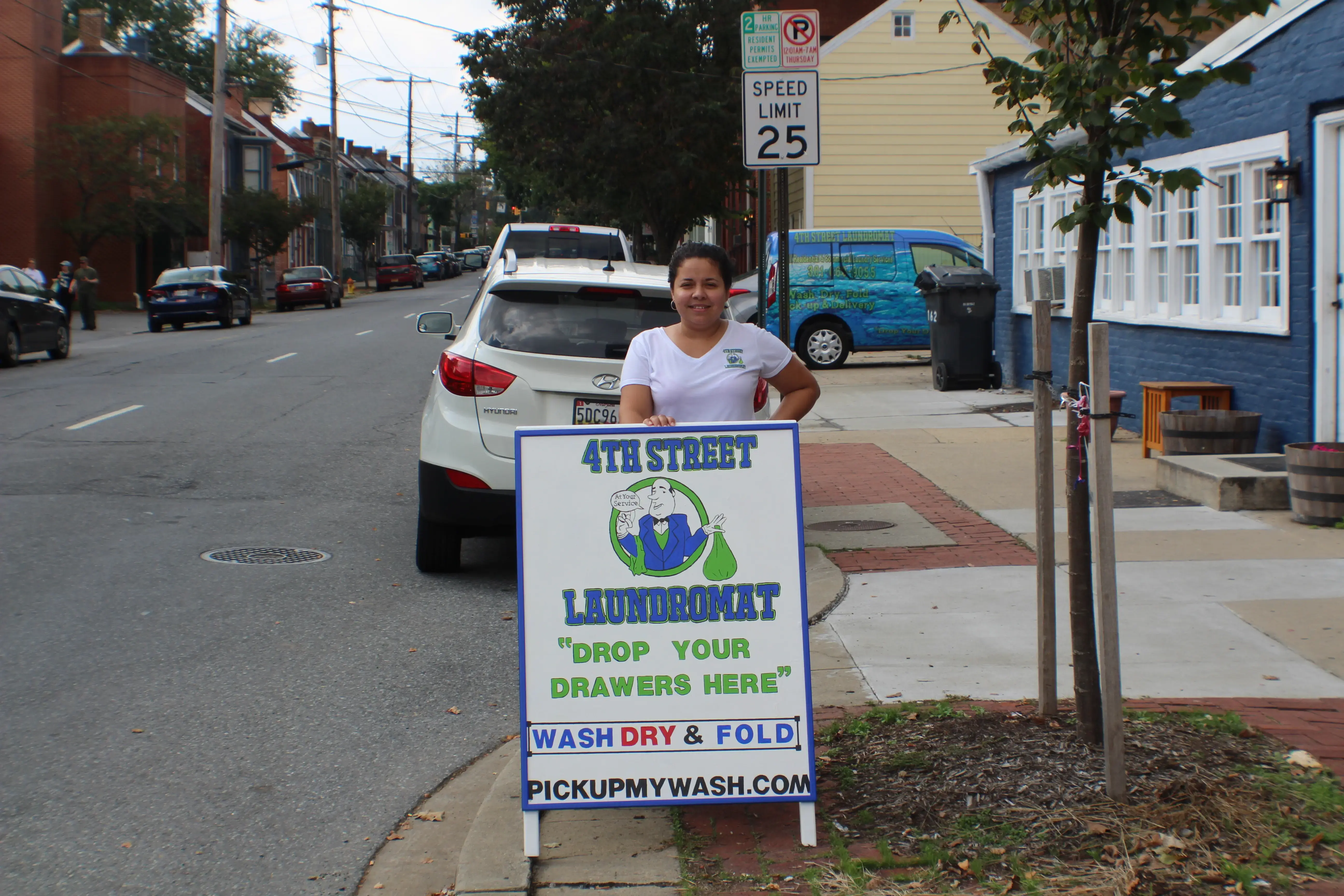 4th Street Laundromat - Image 6