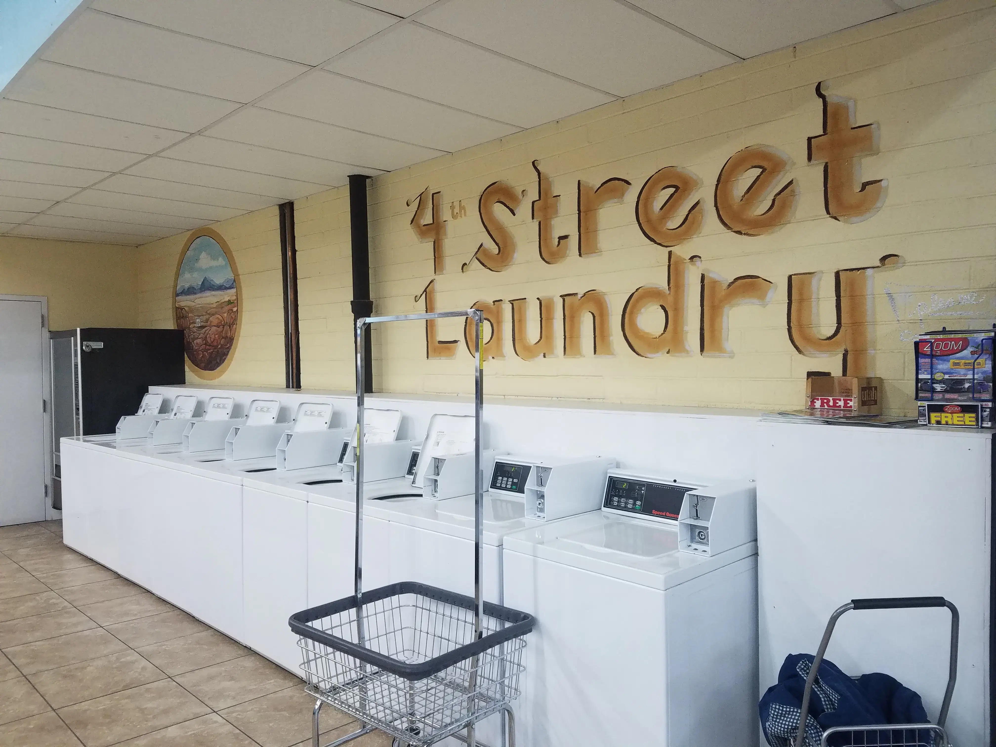4th Street Laundry - Image 2