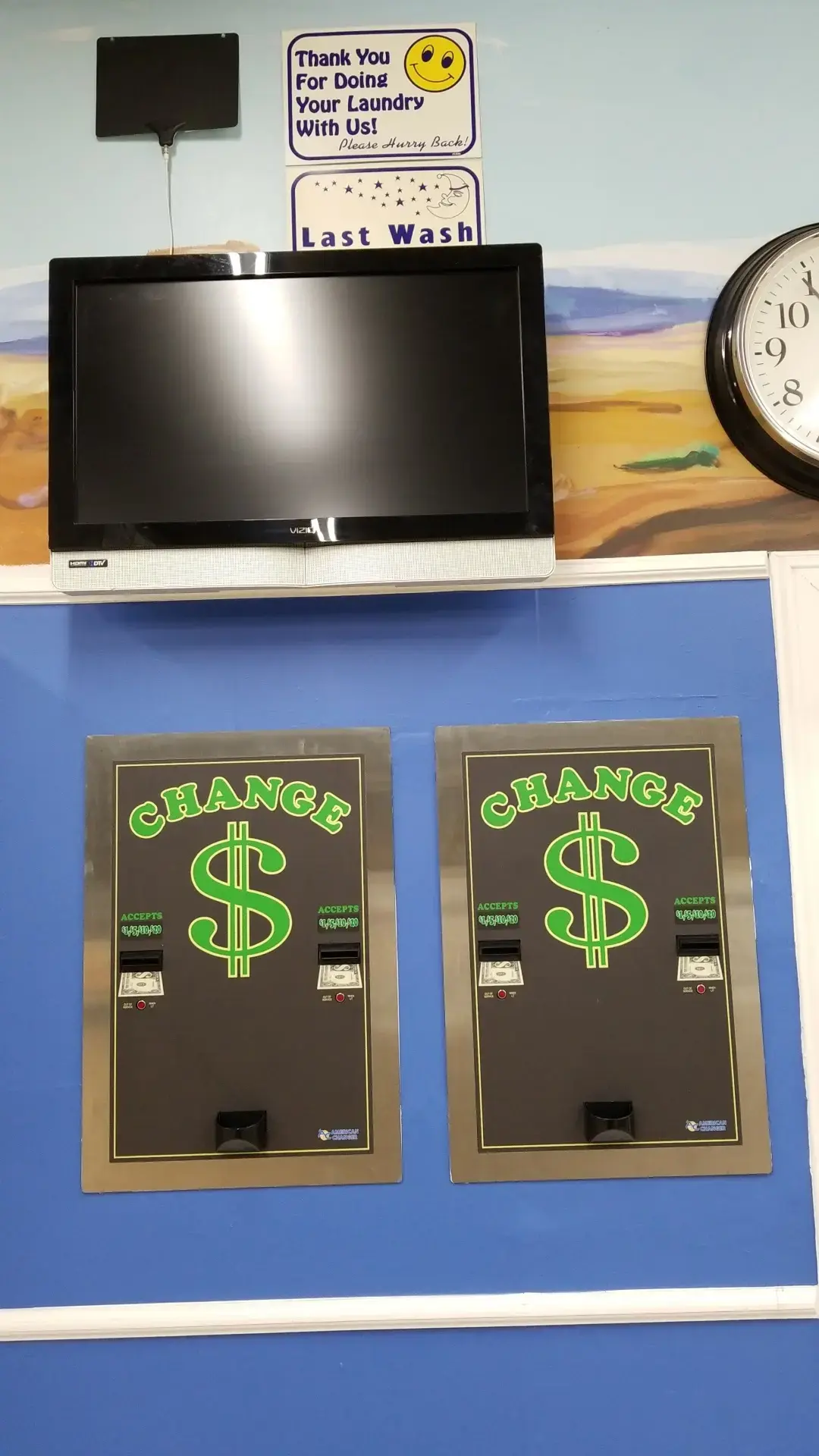 4th Street Laundry thumbnail 19