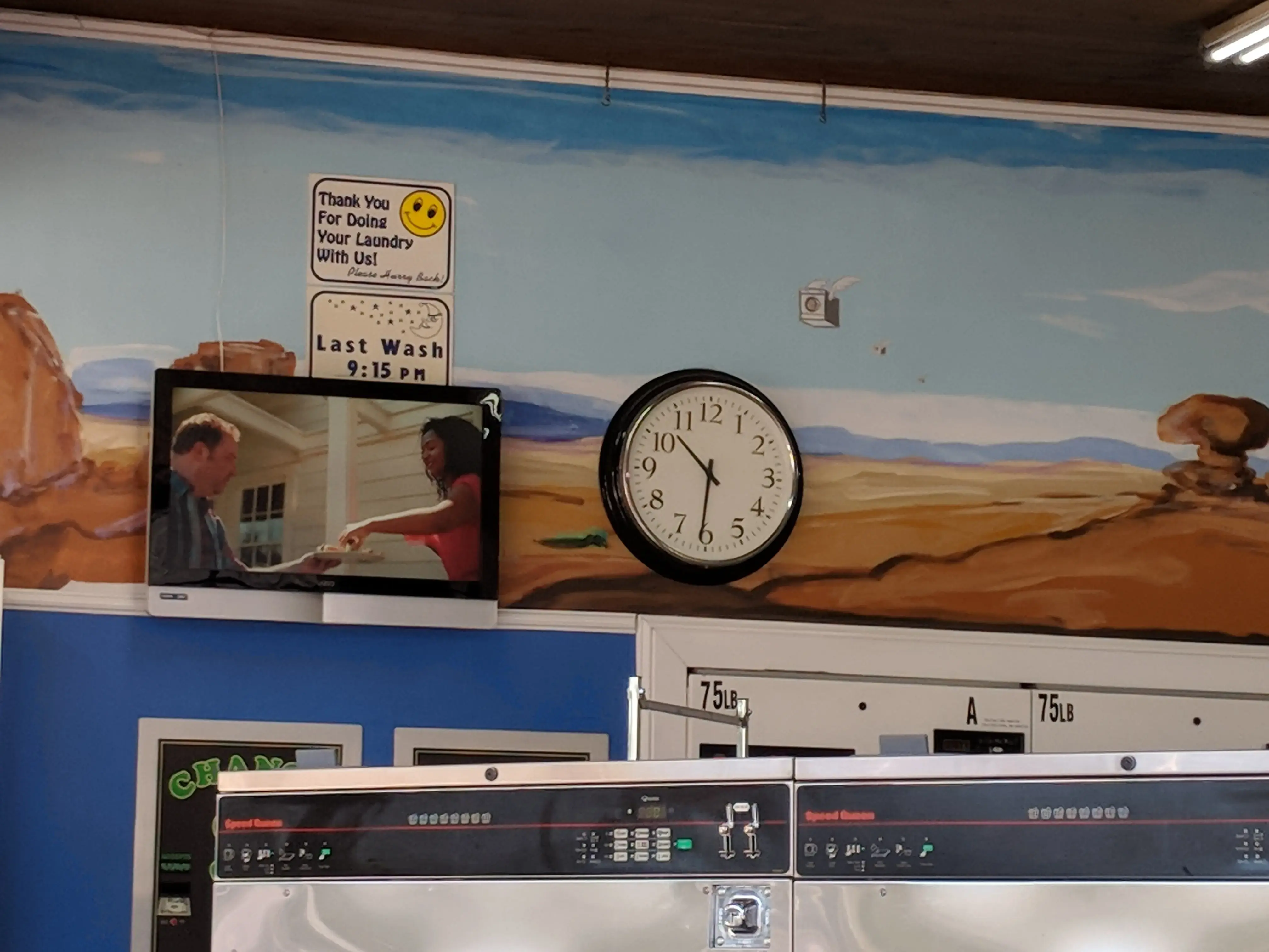 4th Street Laundry - Image 8