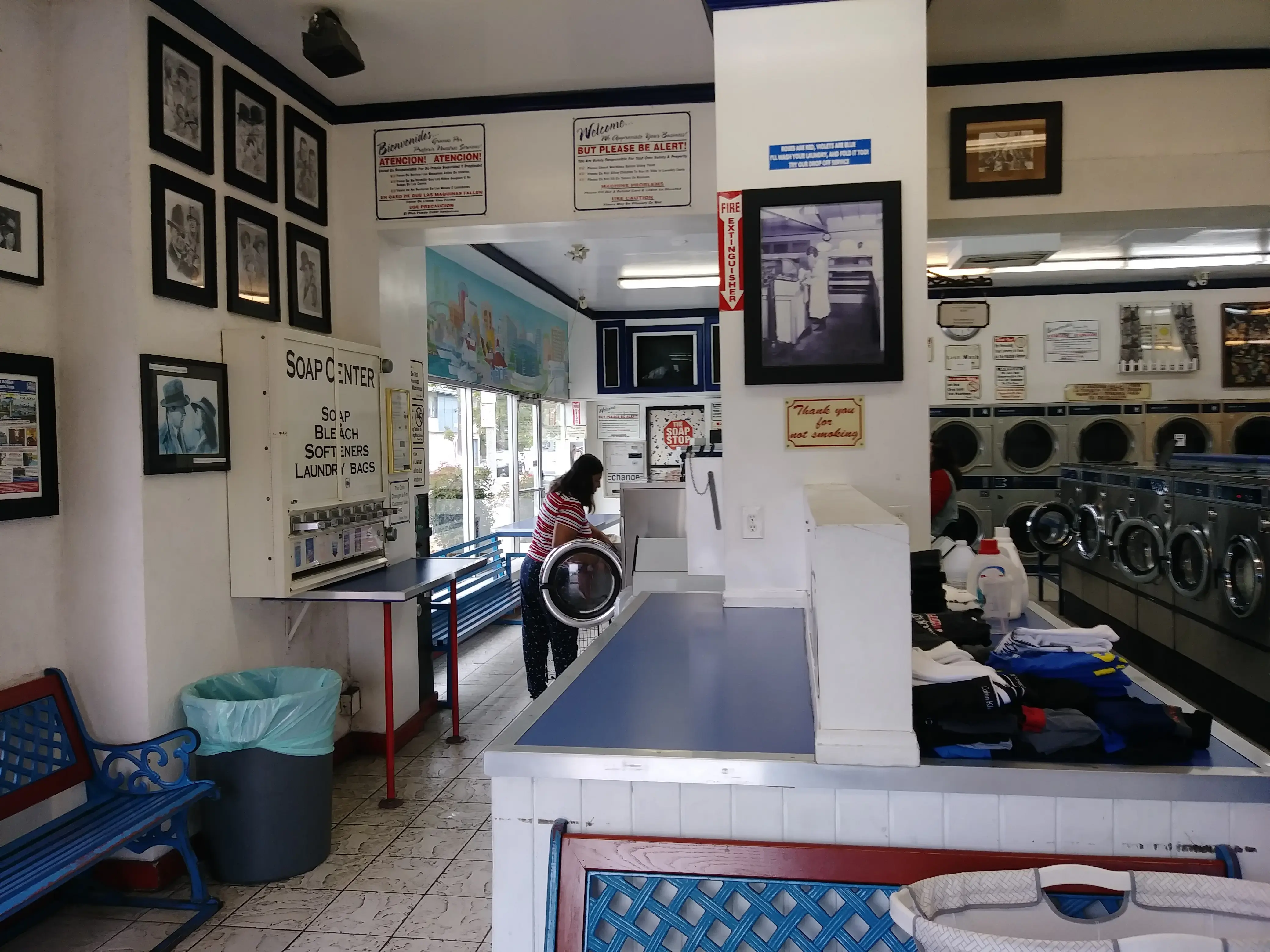 4th & Temple Laundromat - Image 6