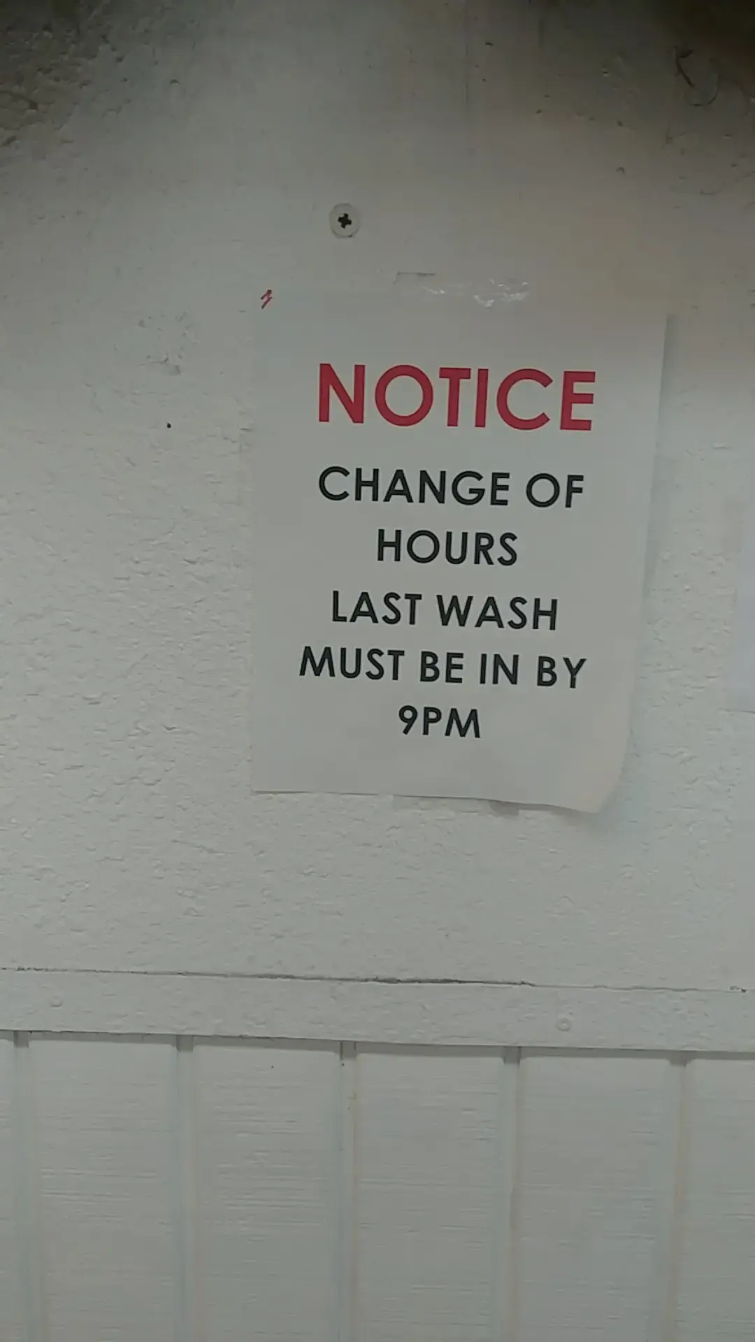 4th & Temple Laundromat thumbnail 17