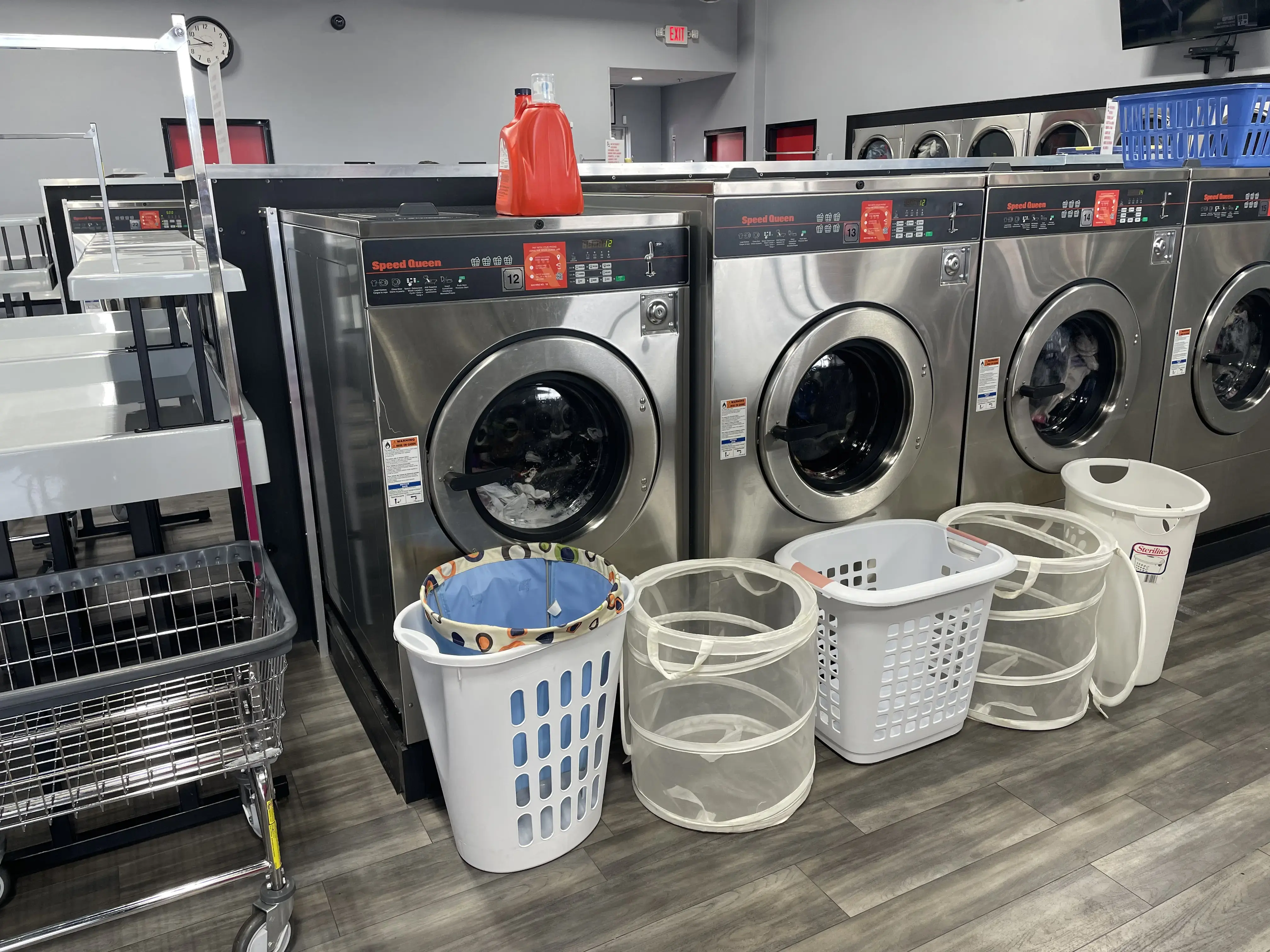 5 Alarm Coin Laundry thumbnail 20
