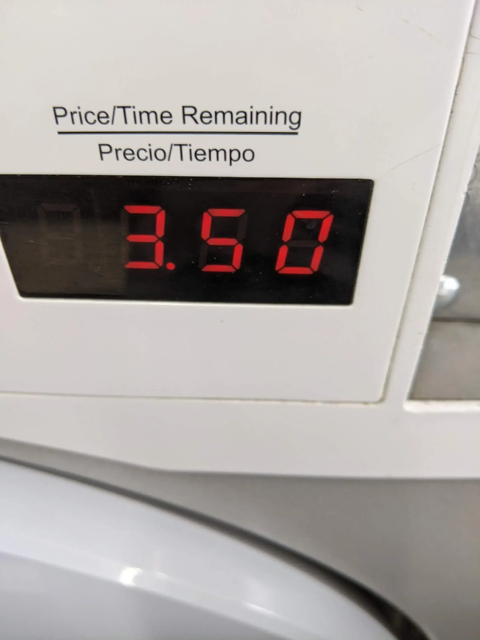 5 Star Coin Laundry - Image 9