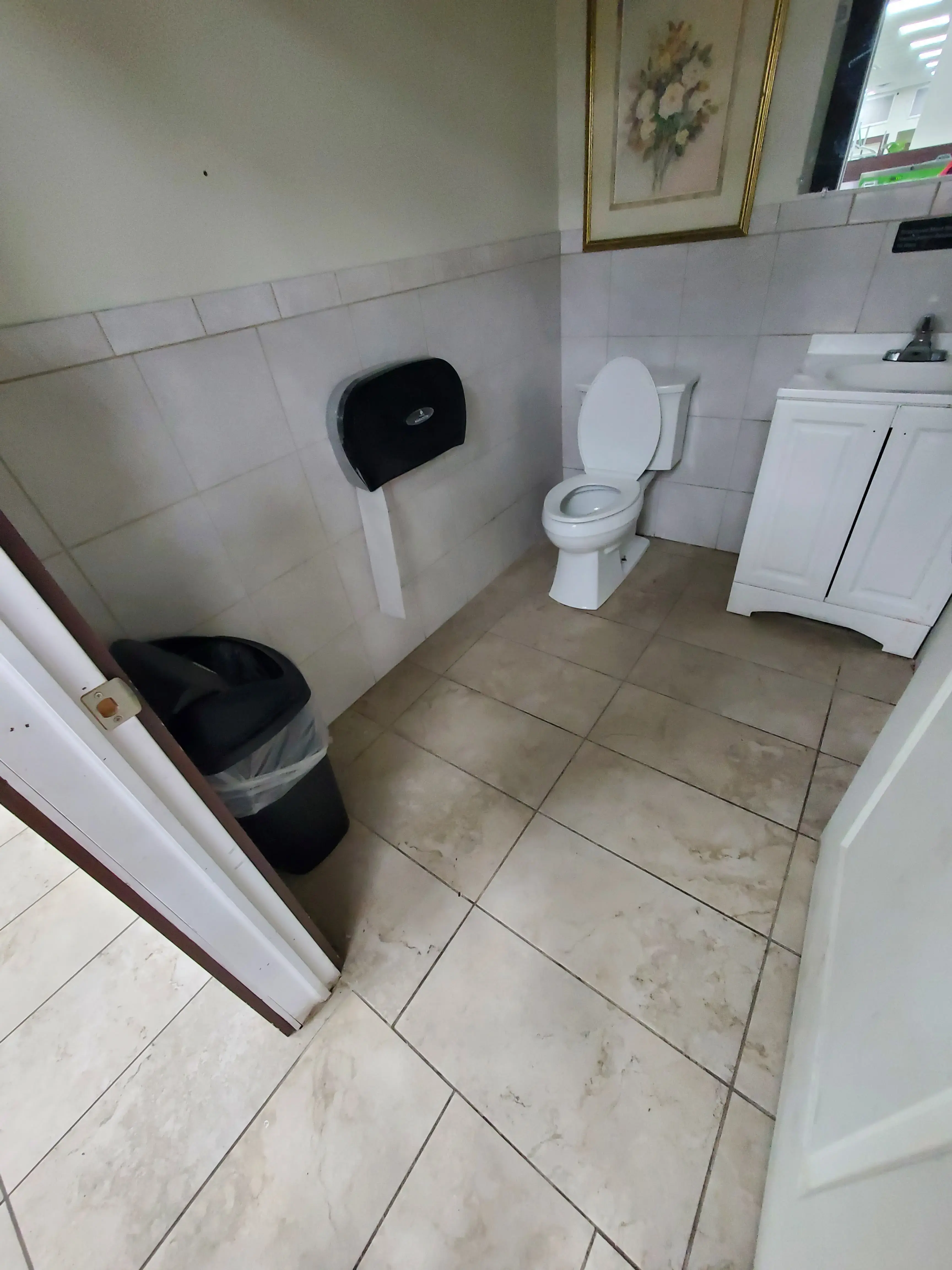 5 Star Laundromat - Image 6