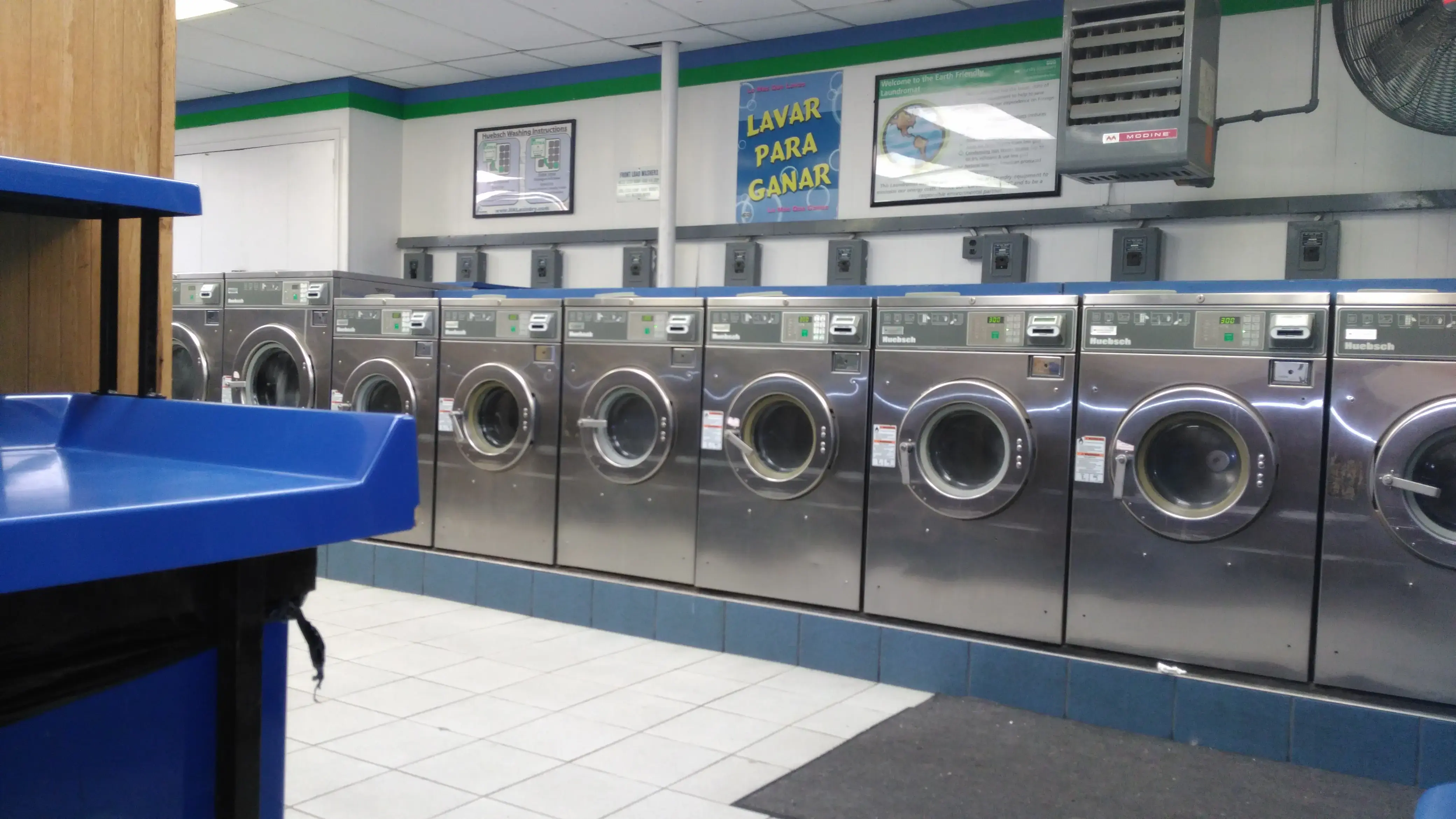 520 Lexington Ave Laundromat location