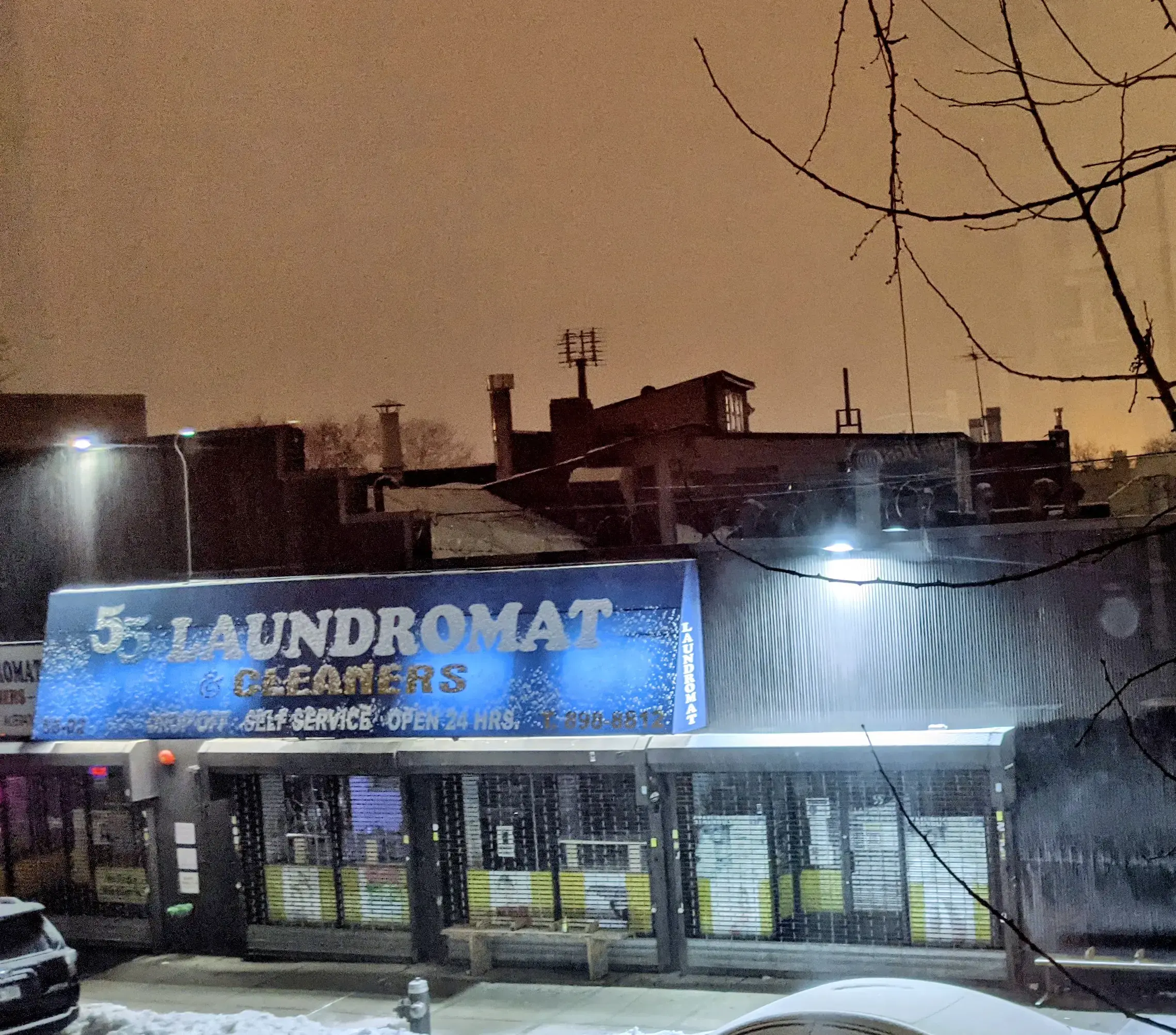 55 Roosevelt Laundromat thumbnail 4