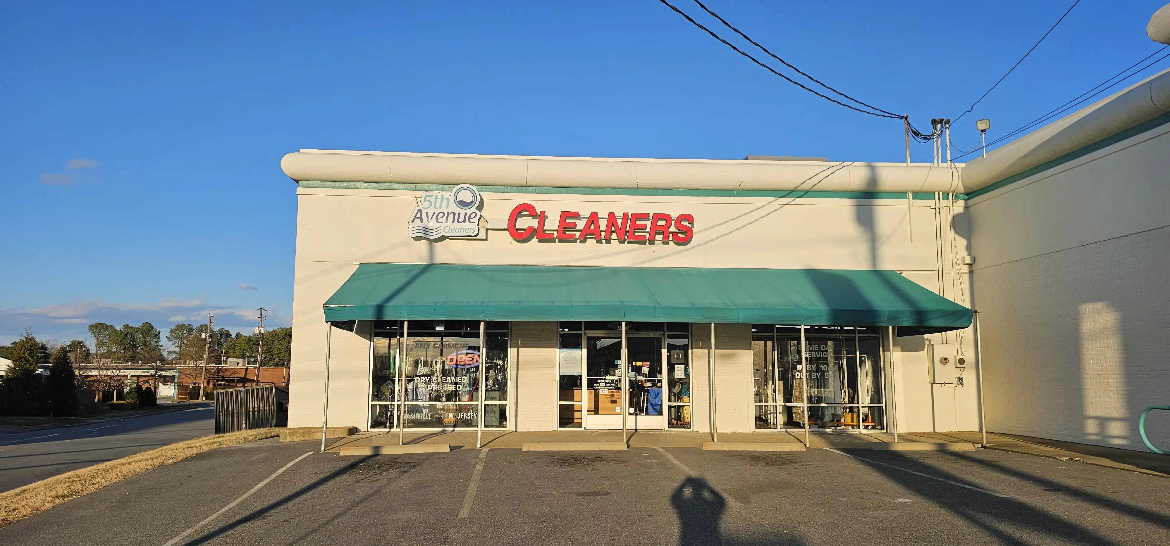 5th Avenue Cleaners location