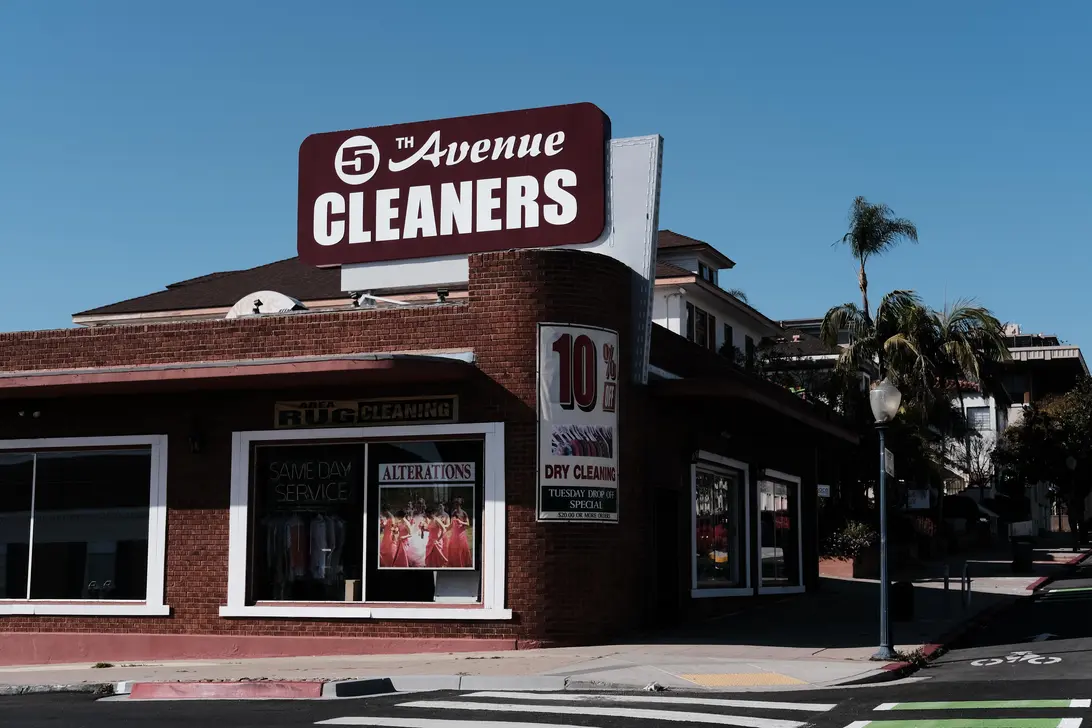 5th Avenue Cleaners - Image 3