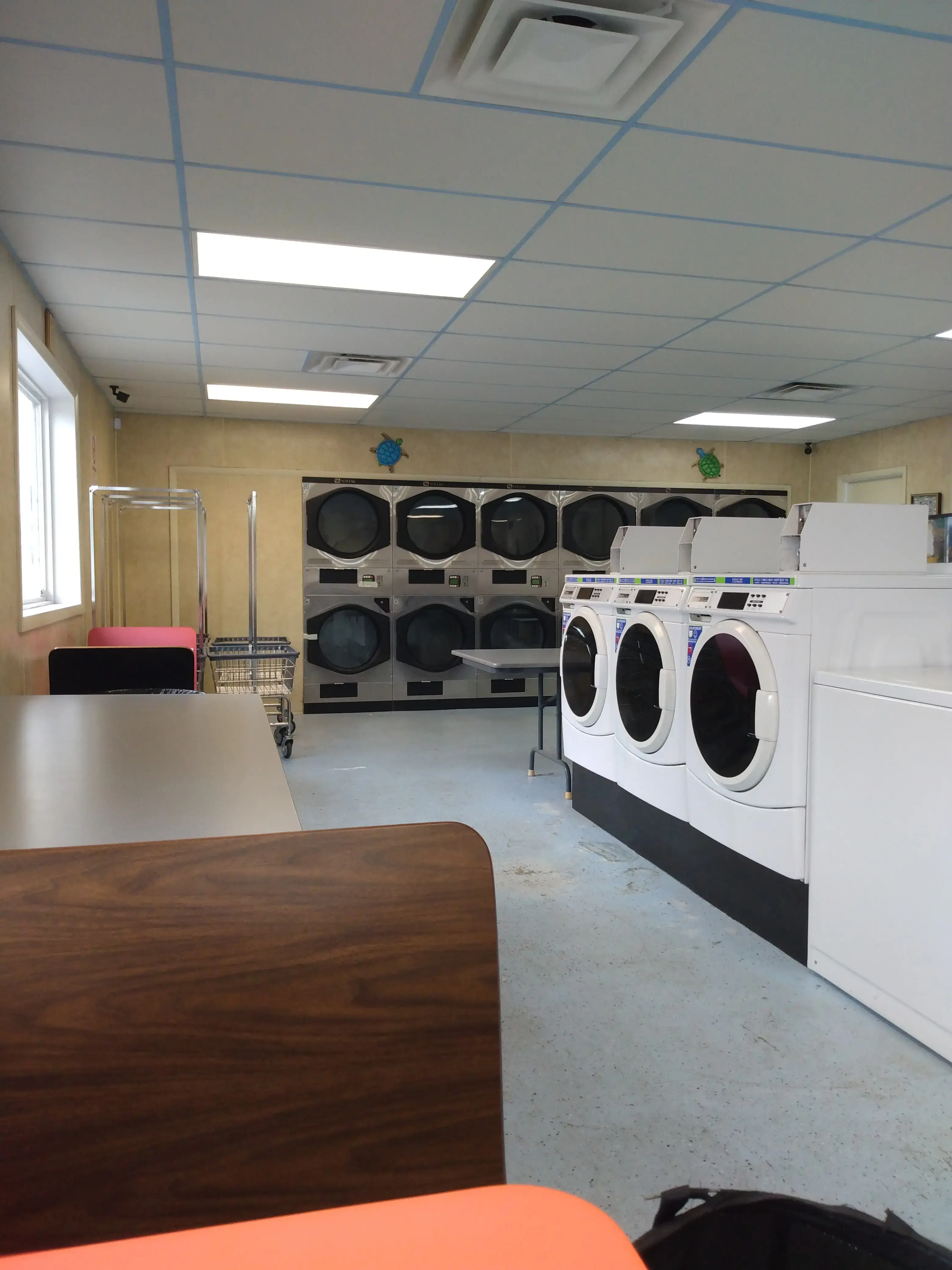 6c's laundry location