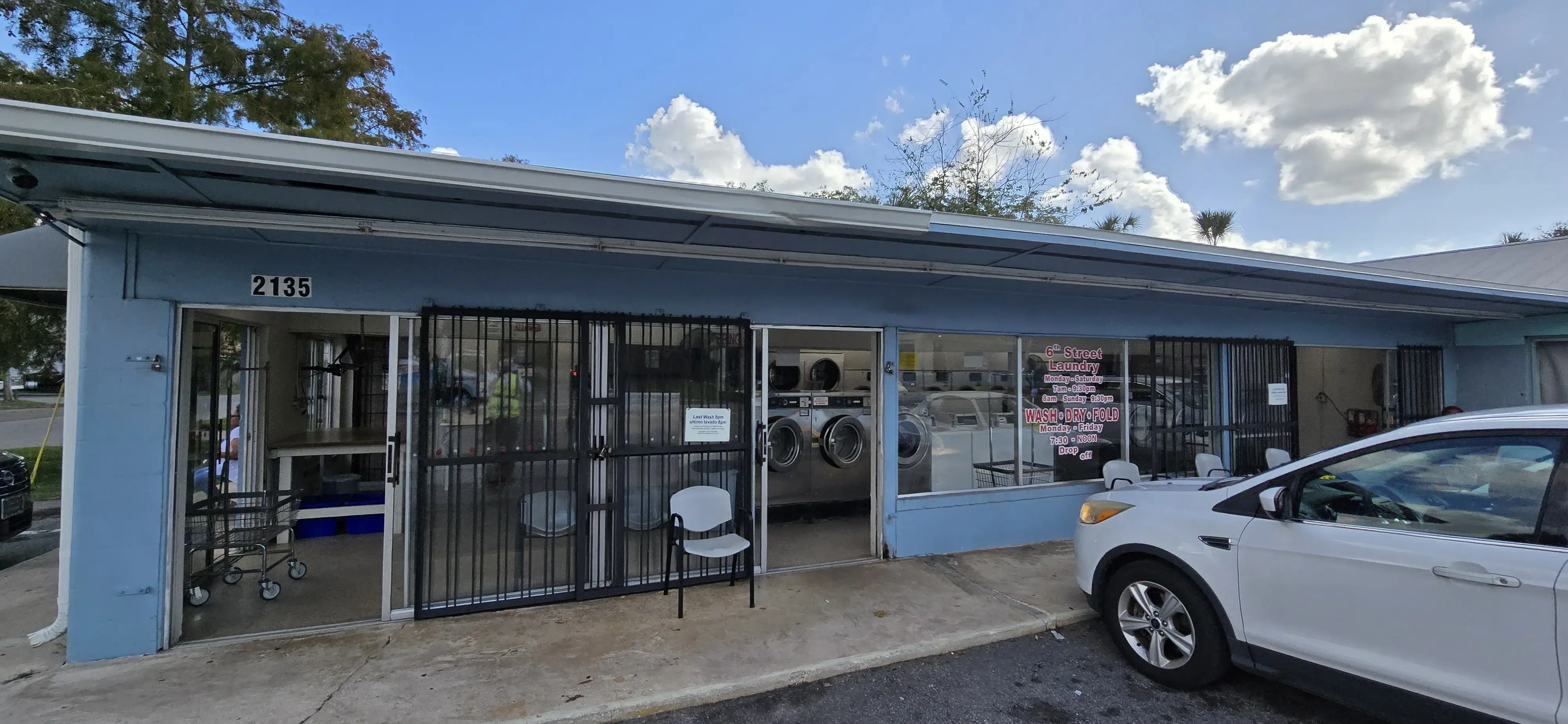 6th Street Coin Laundry - Image 18