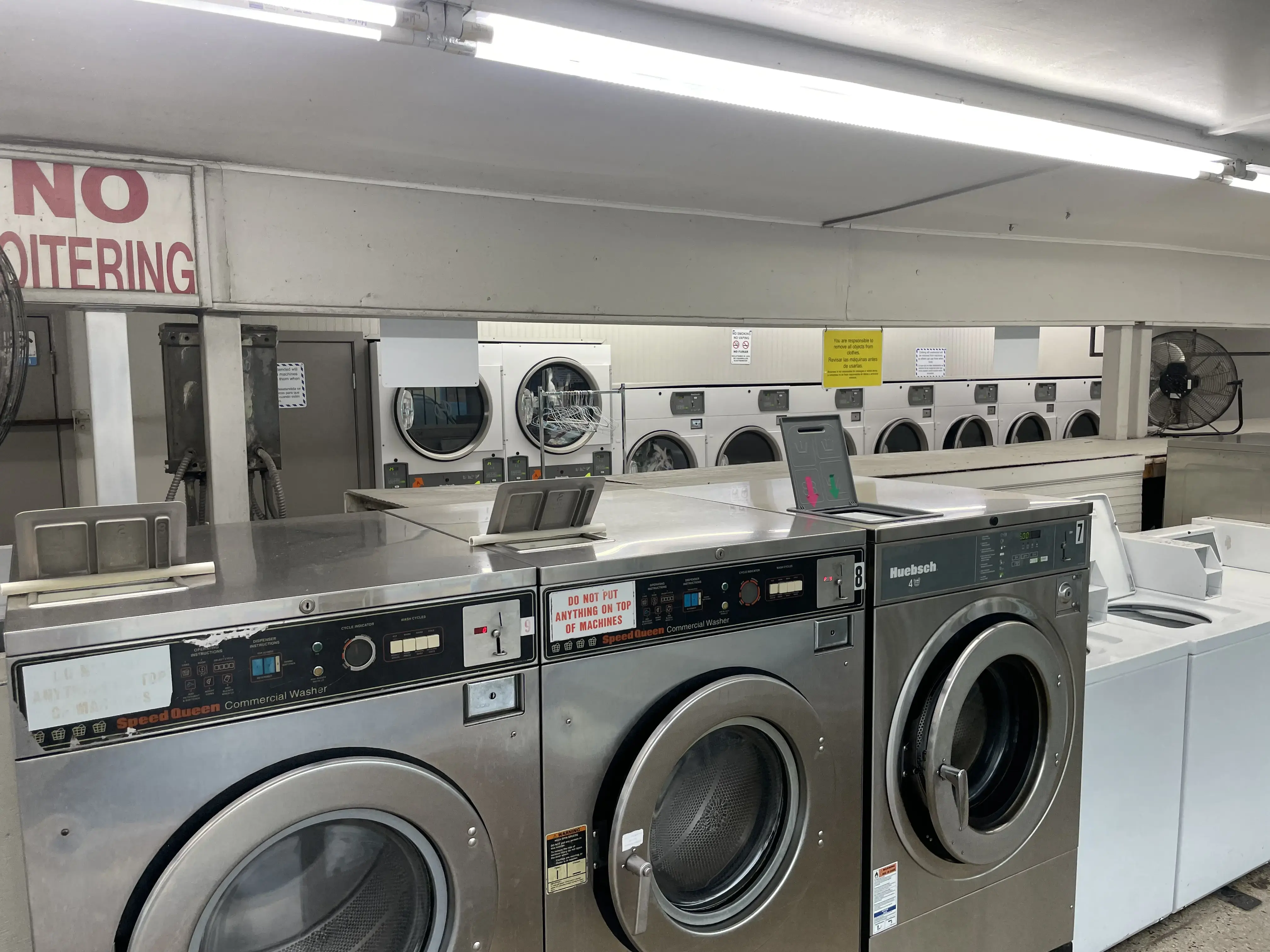 6th Street Coin Laundry - Image 2