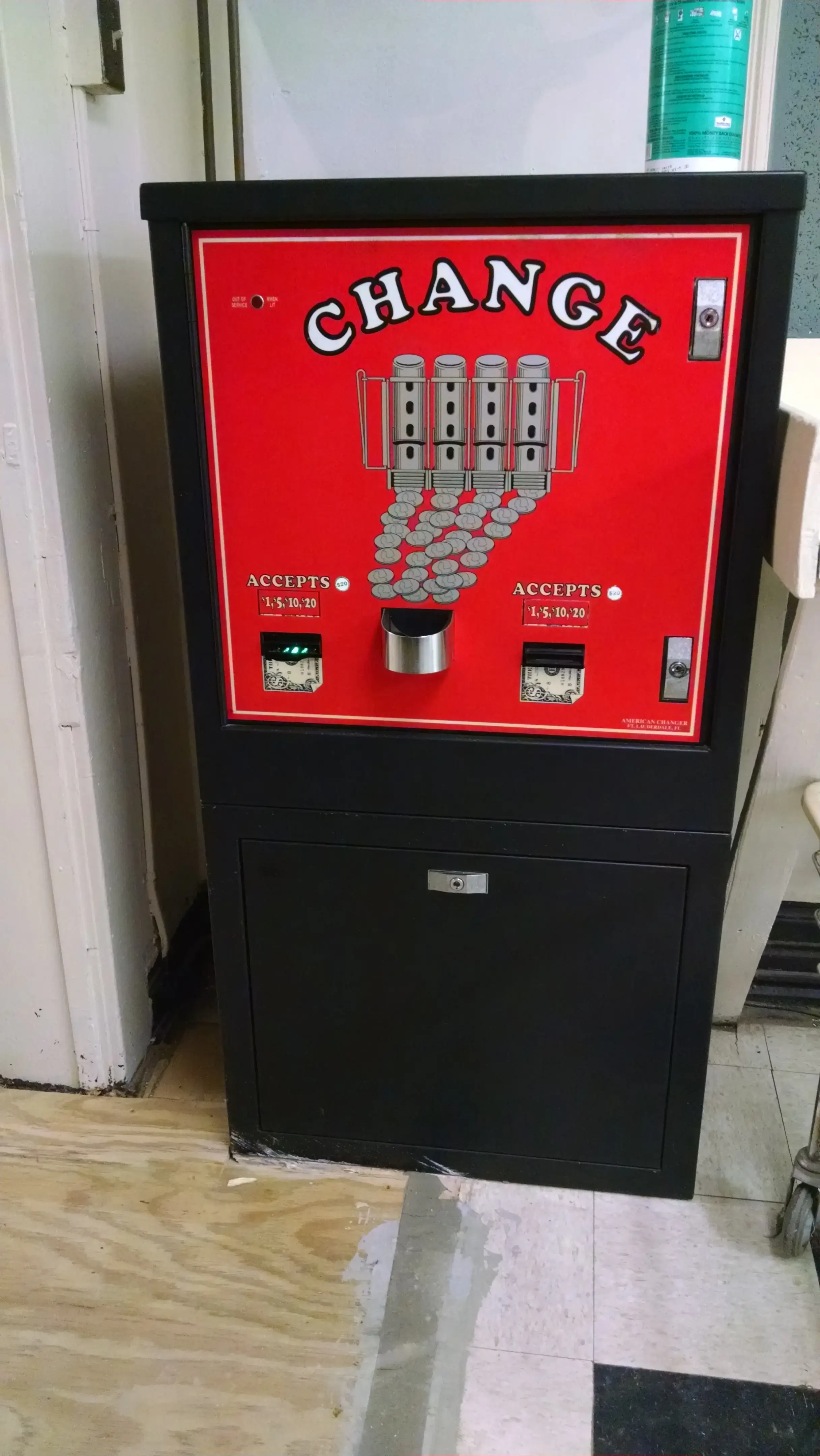 6th Street Laundromat - Image 7