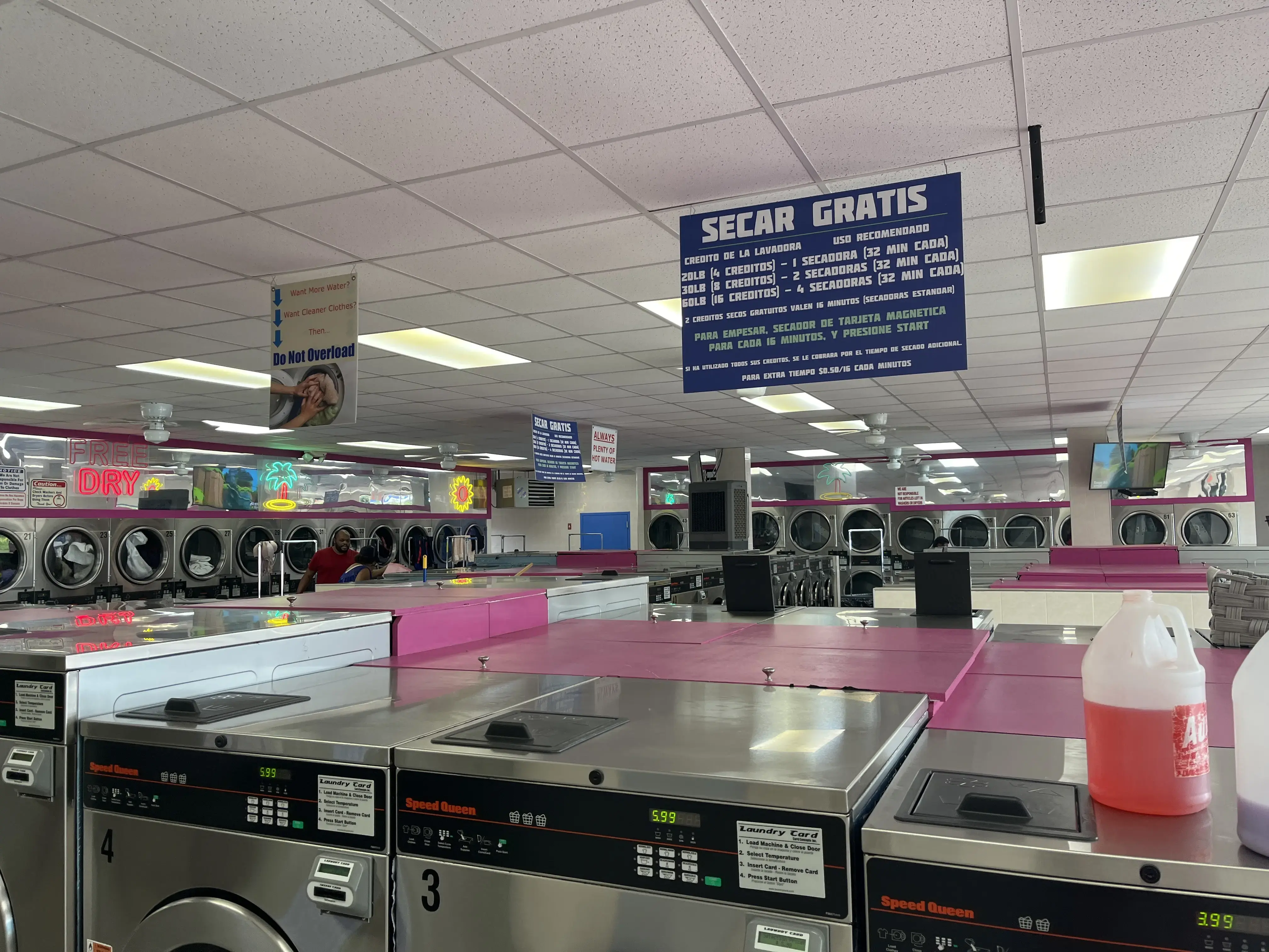 730 Grand Laundromat Deer Park - Image 2