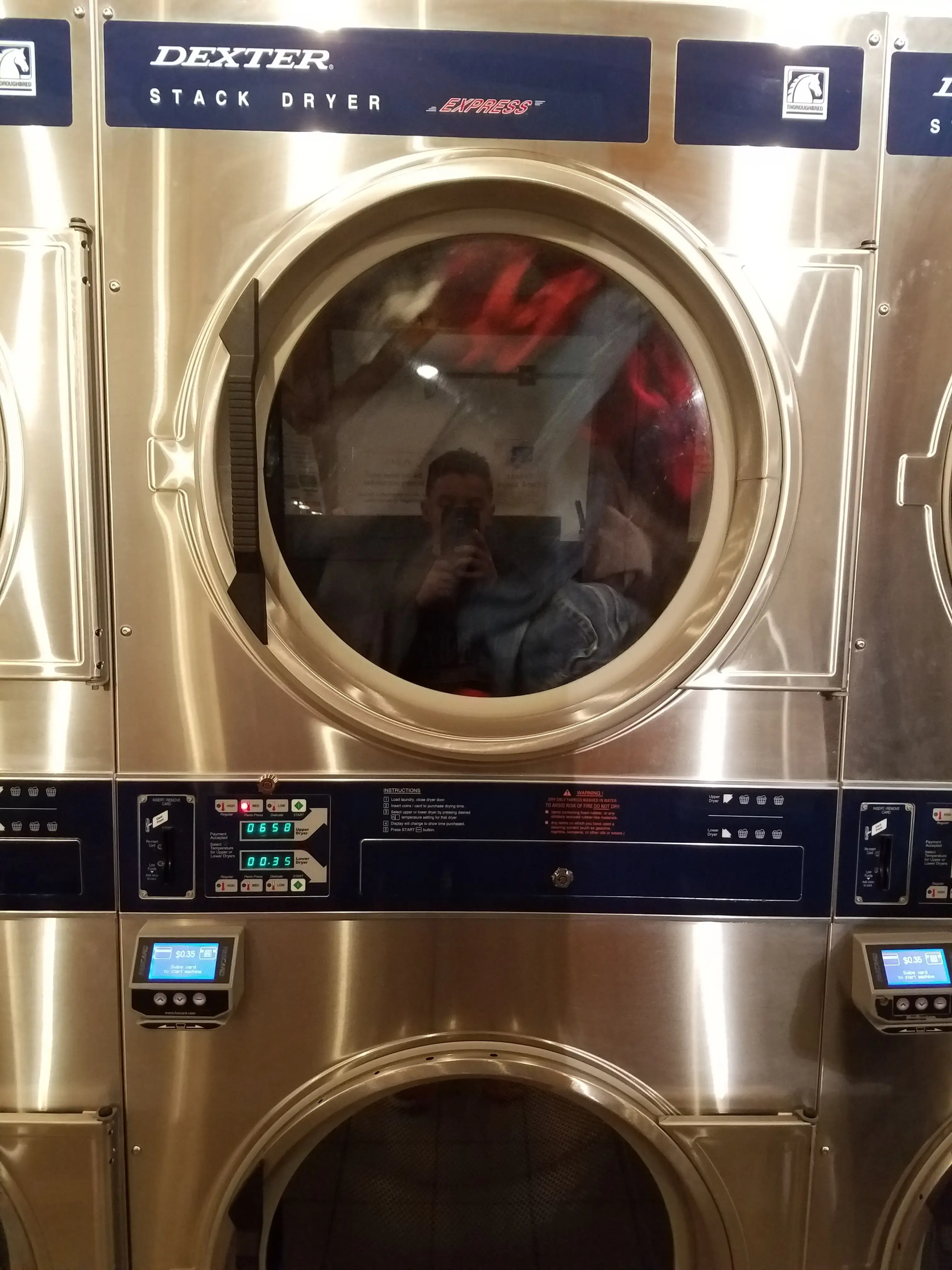 75 Broadway Laundromat - Image 14