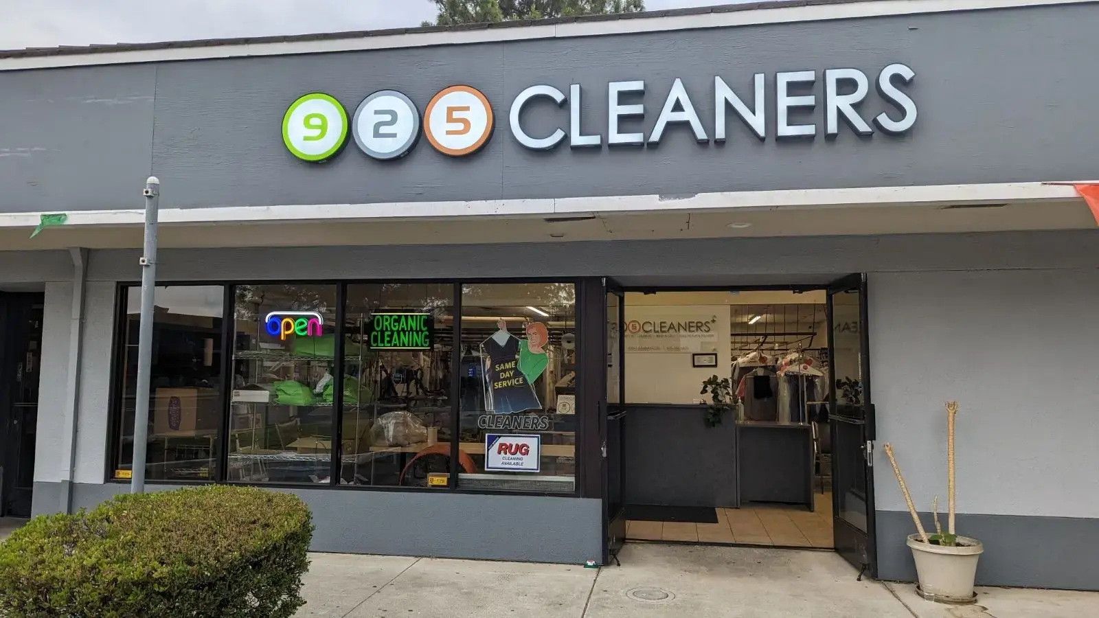 925 Cleaners - Image 18