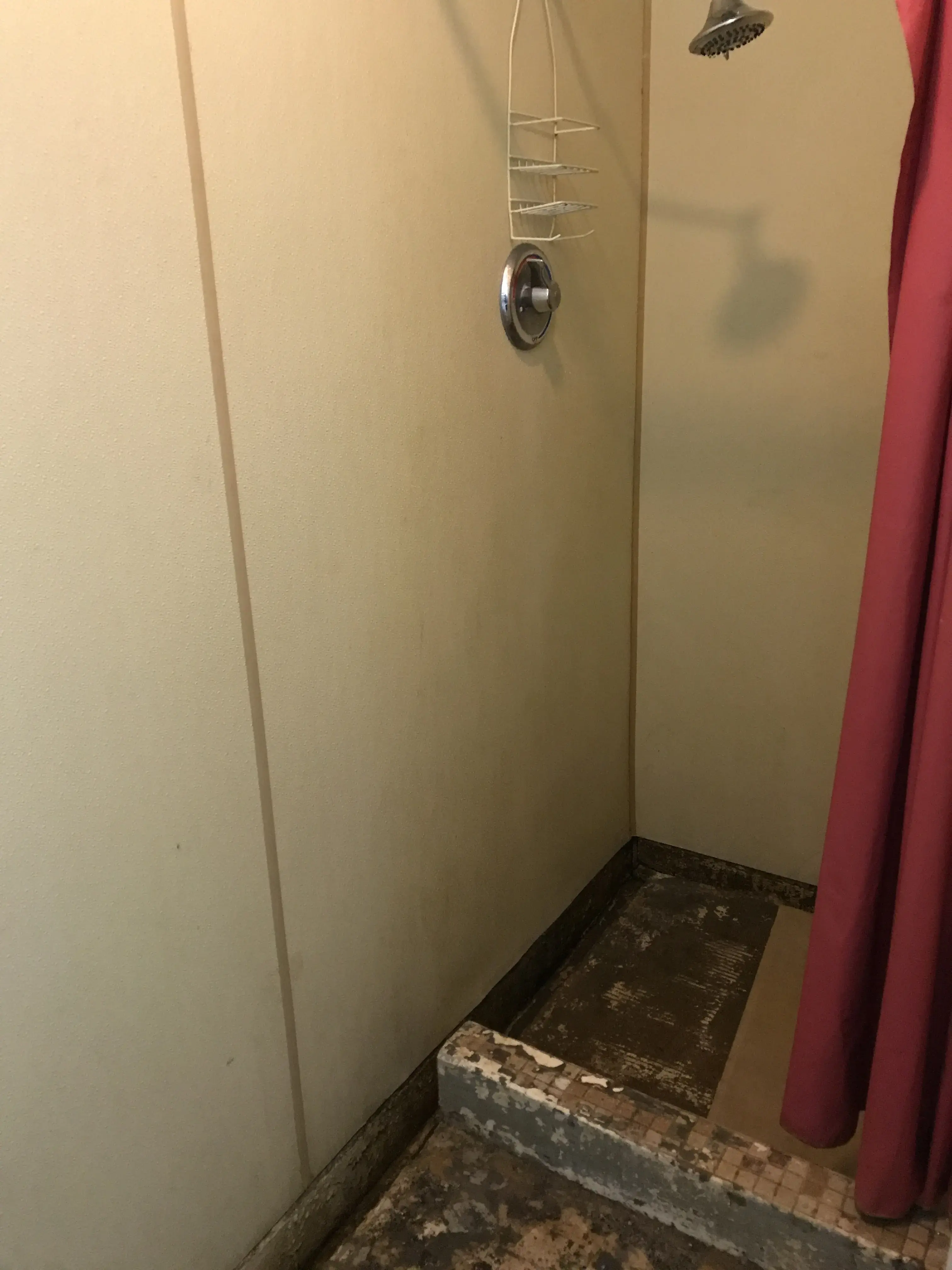 A-1 Laundromat, Pet Wash & Valet Laundry Service - Image 6