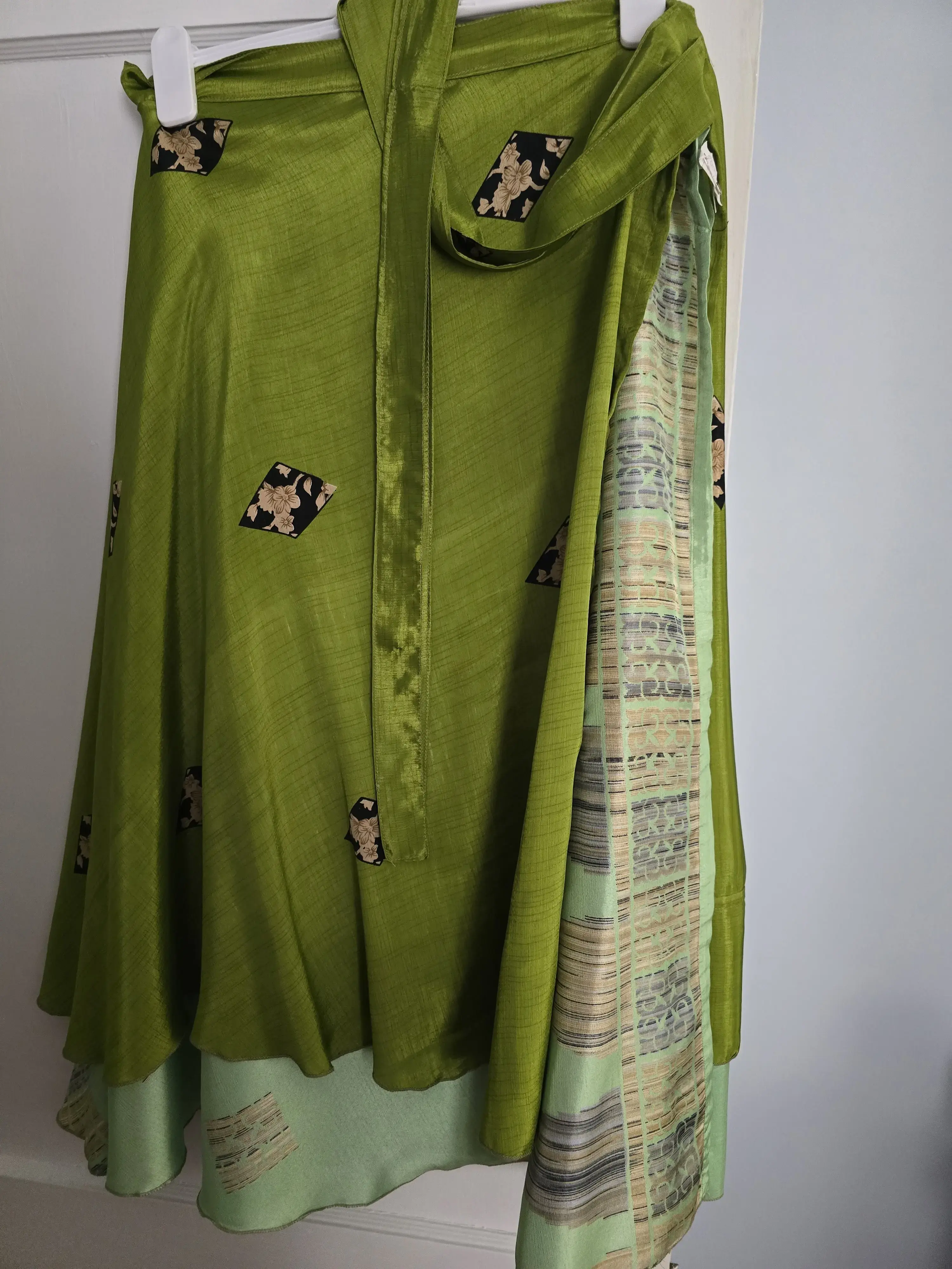 A Cleaner World - Image 2