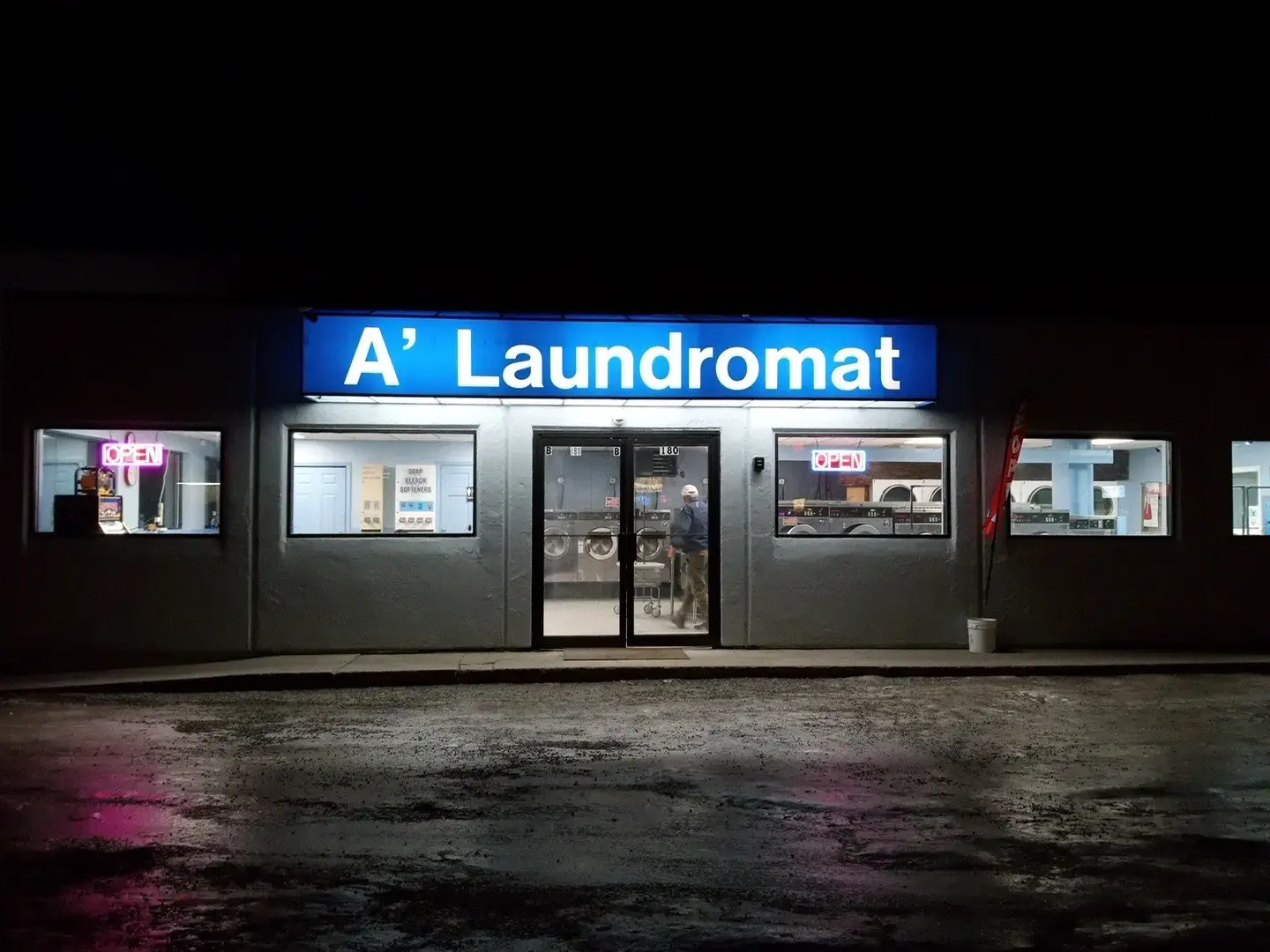 A' Laundromat thumbnail 2