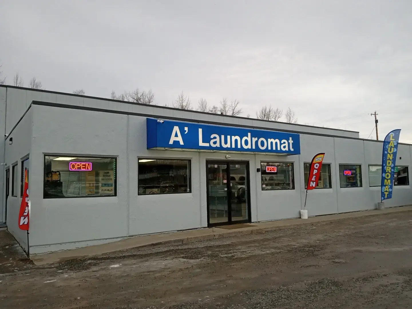 A' Laundromat thumbnail 12