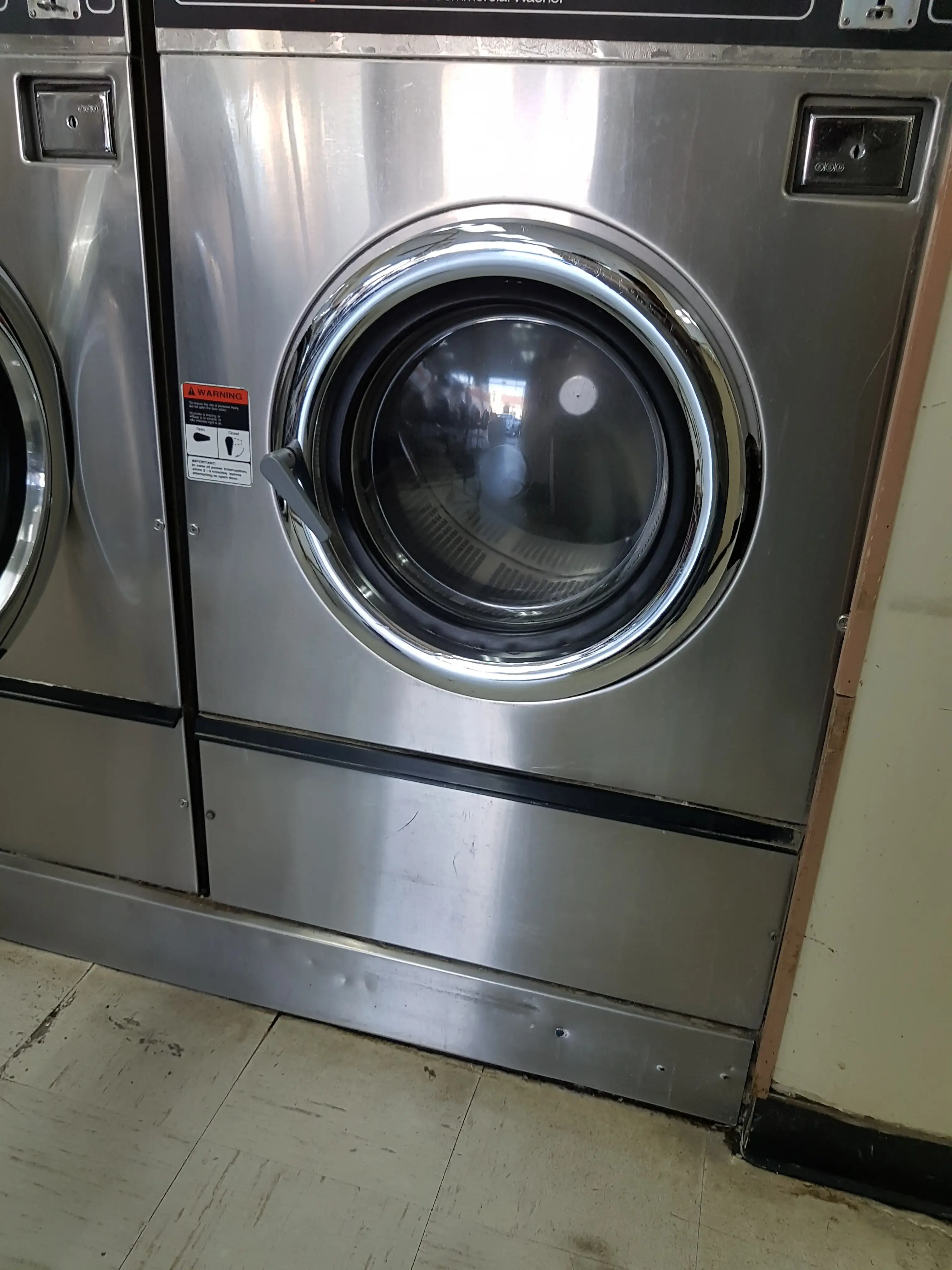 A Street Coin Laundry - Image 3