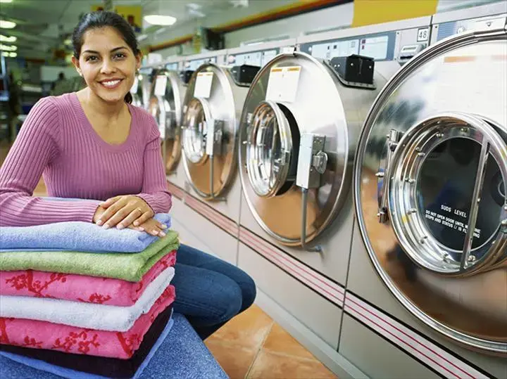 A to Z Cleaning Laundromat - Image 5