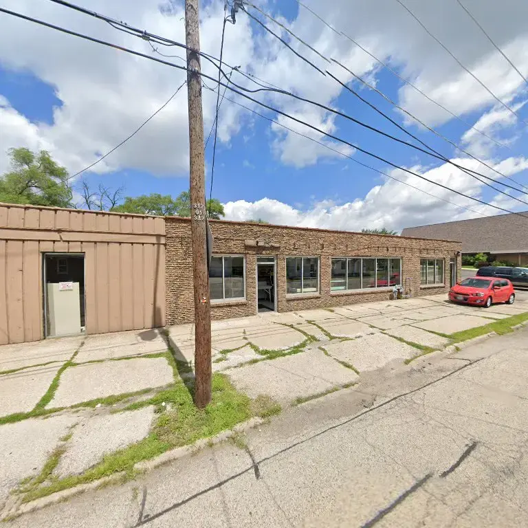 A1 Dry Cleaners & Laundromat thumbnail 19