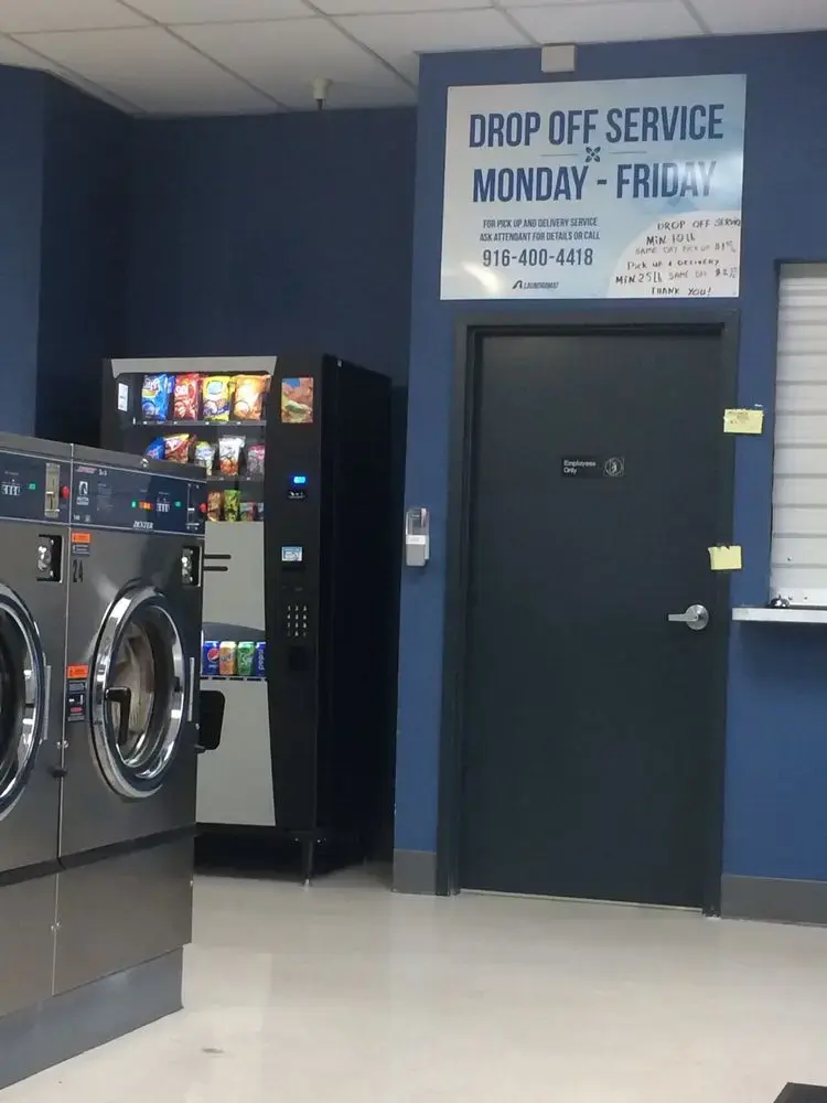 A1 Laundromat - Image 7