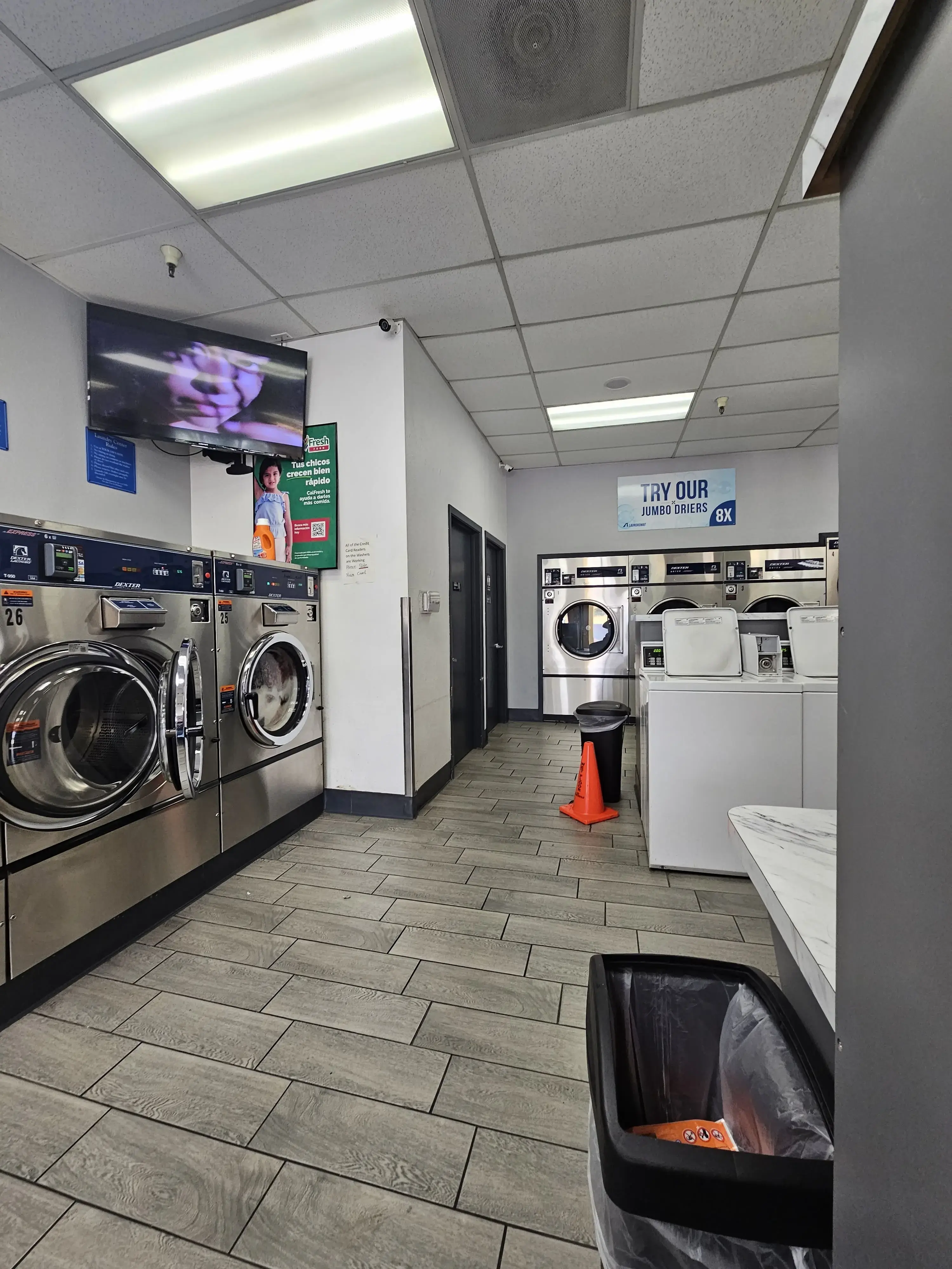 A1 Laundromat - Image 16