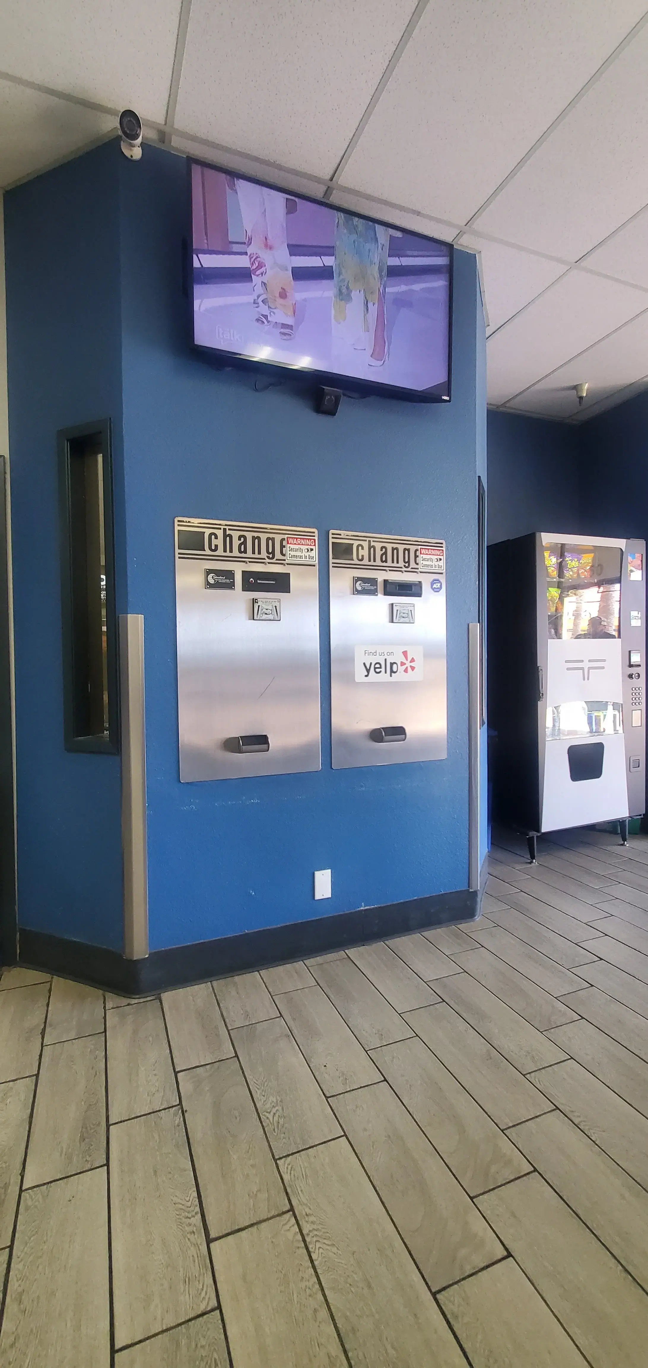 A1 Laundromat thumbnail 6