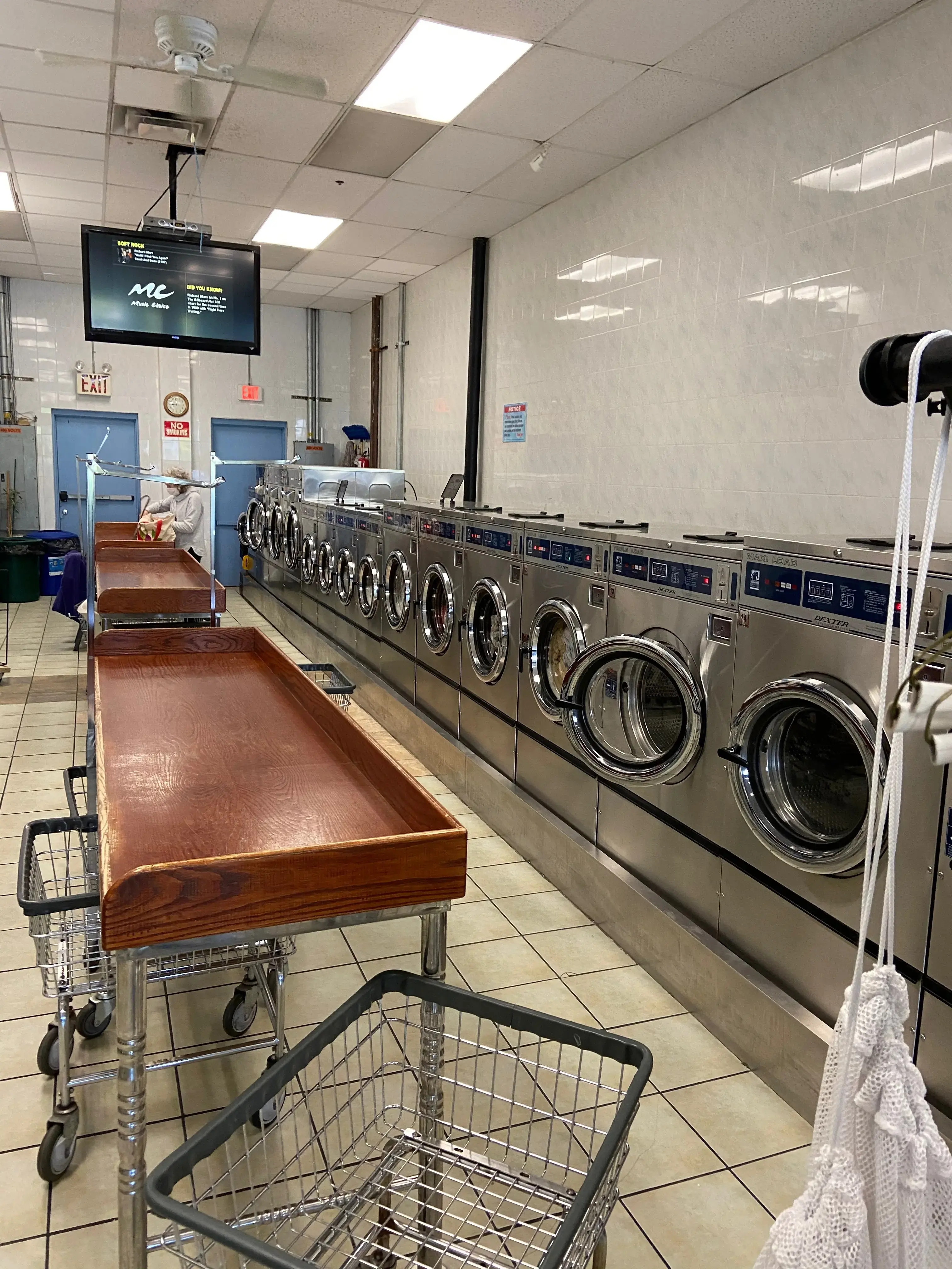 A1 Laundry thumbnail 9