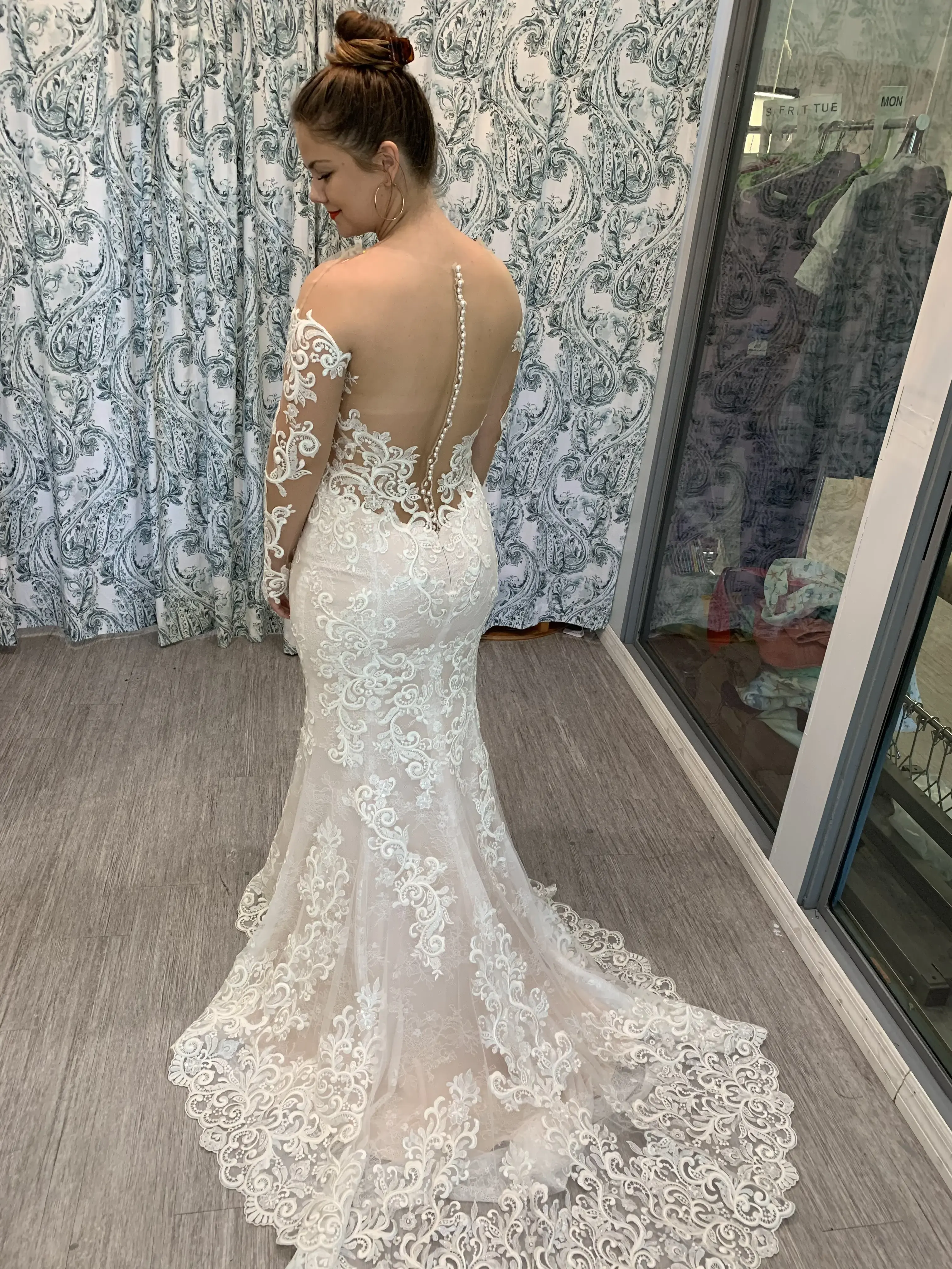 A1A Cleaners & Alterations - Image 11
