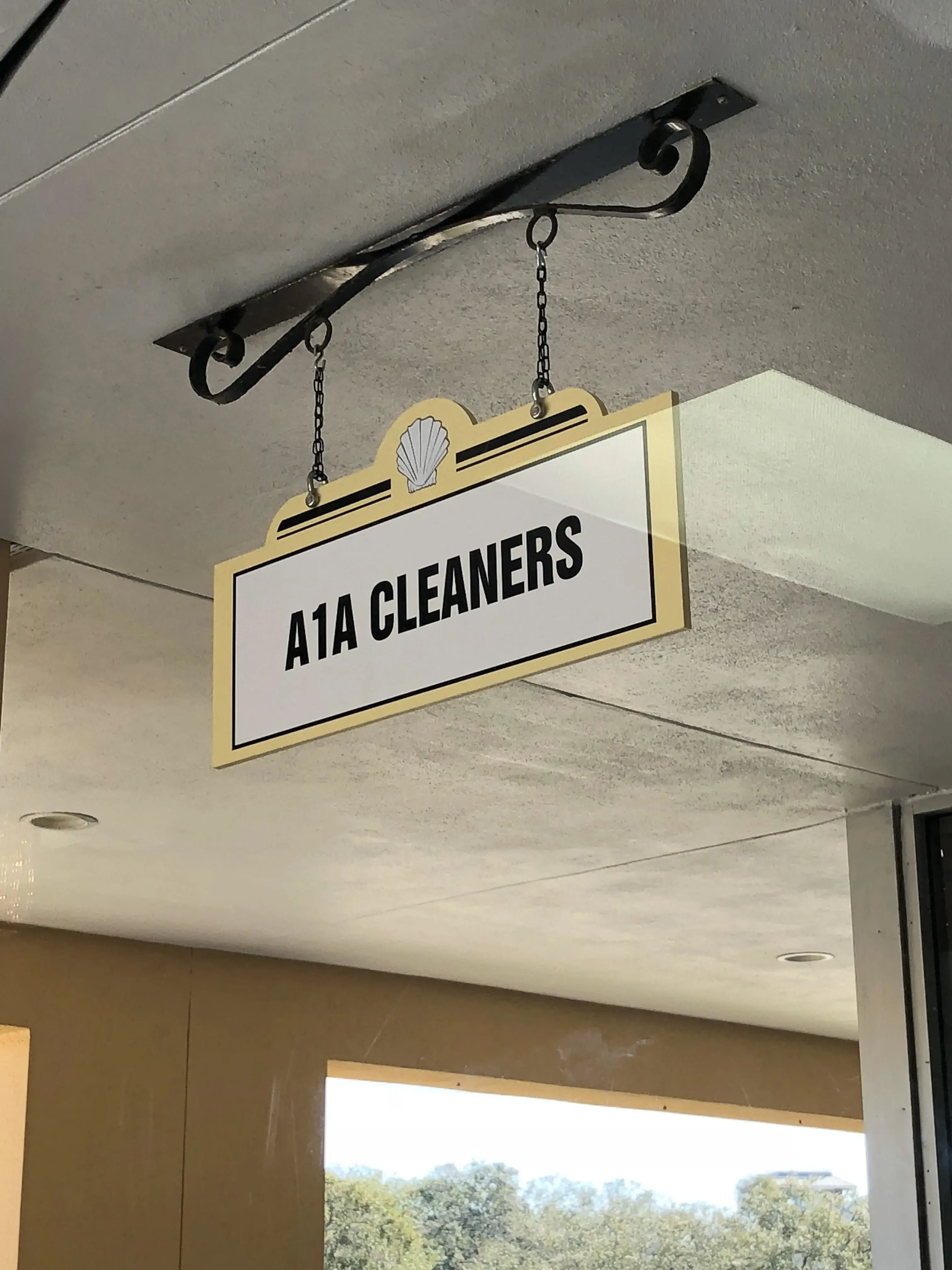 A1A Cleaners & Alterations - Image 19
