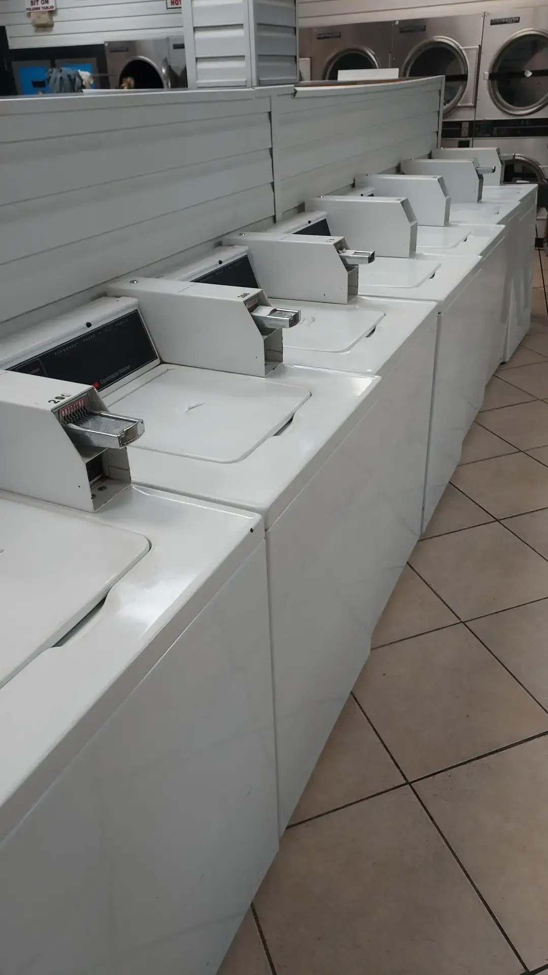 AAA 24 Hr Coin Laundry - Image 20