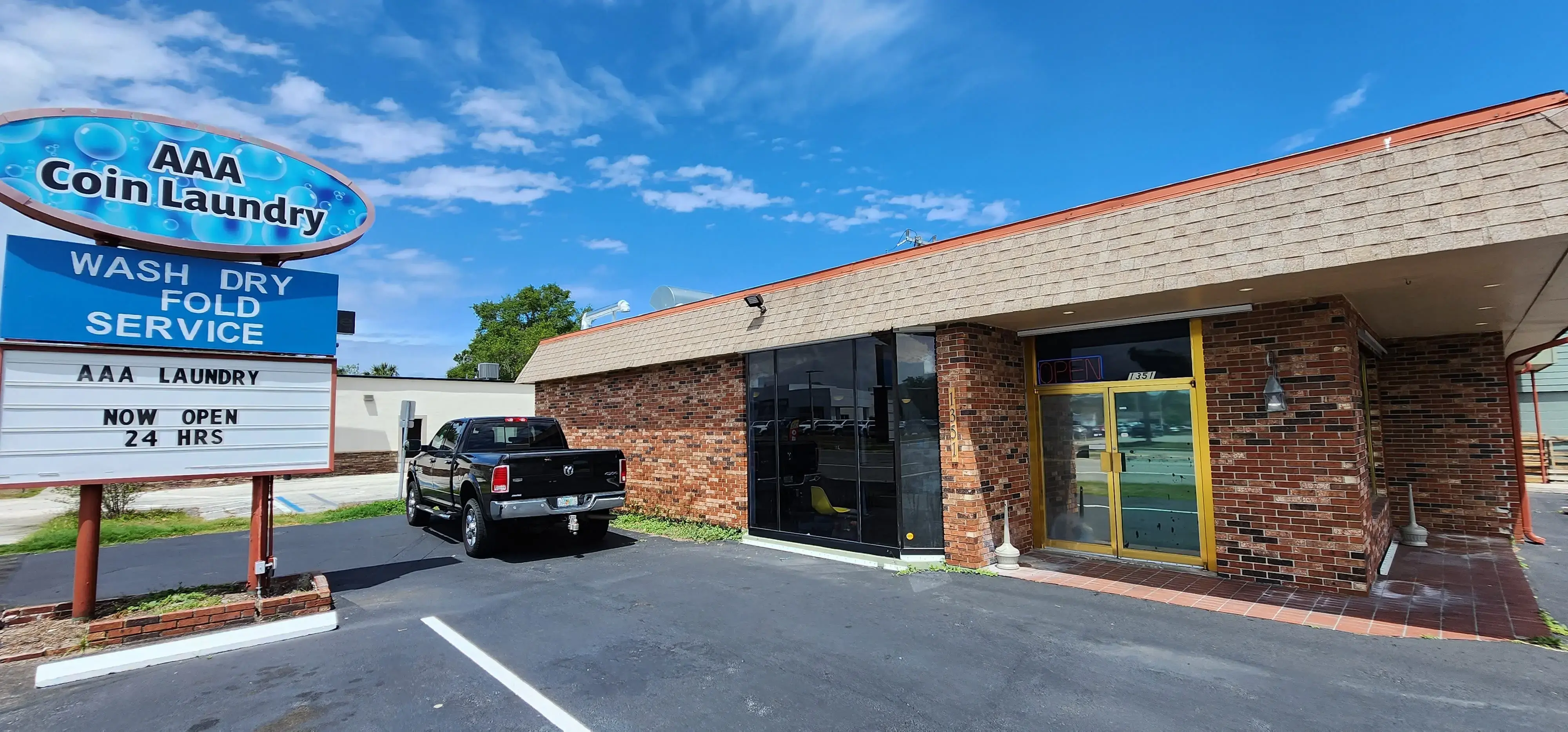 AAA 24 Hr Coin Laundry - Image 3