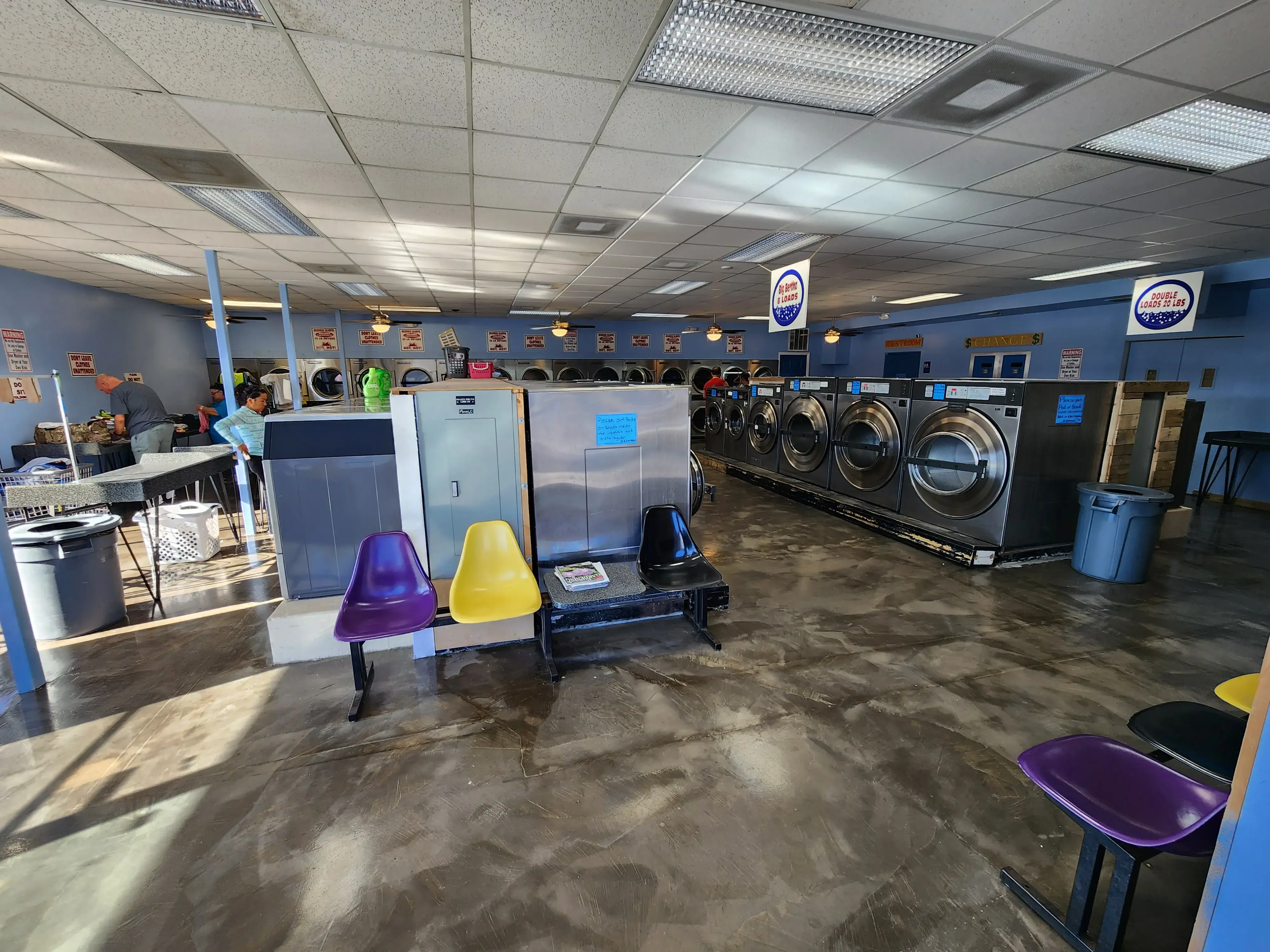 AAA 24 Hr Coin Laundry thumbnail 10