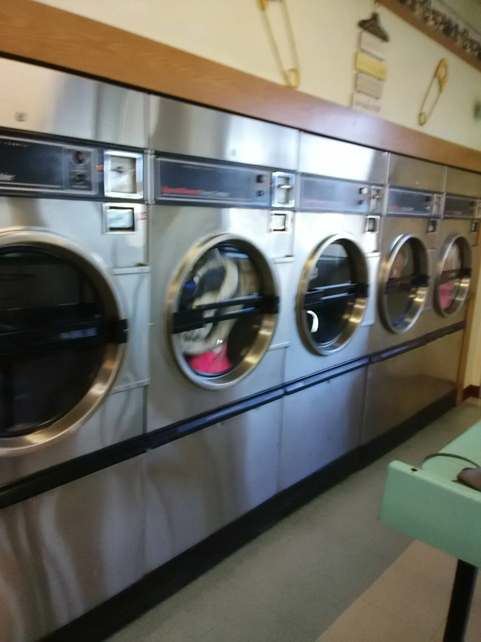 AAA Sparkle Laundry thumbnail 11