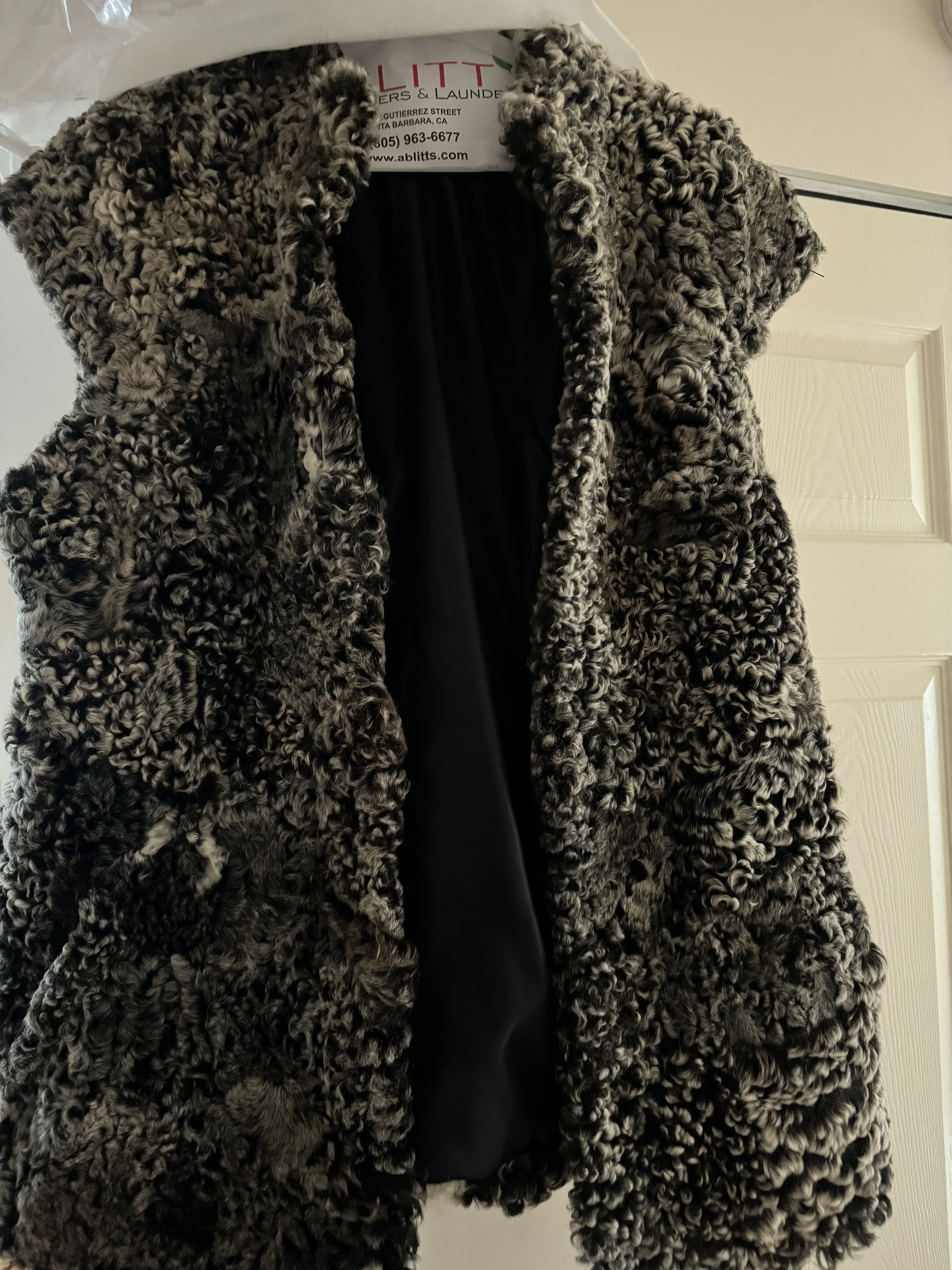 Ablitt’s Fine Cleaners & Launderers thumbnail 4